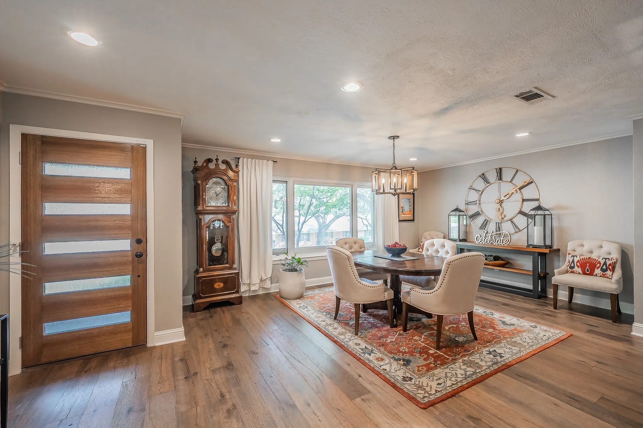 Single Family Residence For Rent in Tarrant County , 6409 Inca Road, Fort Worth, Texas 76116, 3 Bedroom, 2 Bathroom, 2 Garage spaces, 2,224 Sqft, built in 1961, mls#21399131, Real Estate Agent in Fort Worth, Homes For Rent in Tarrant county, Homes For Rent in Fort Worth, Realtor in Fort Worth Texas, Real Estate Brokerage Independent Realty Texas, Luminita Cordes Realtor