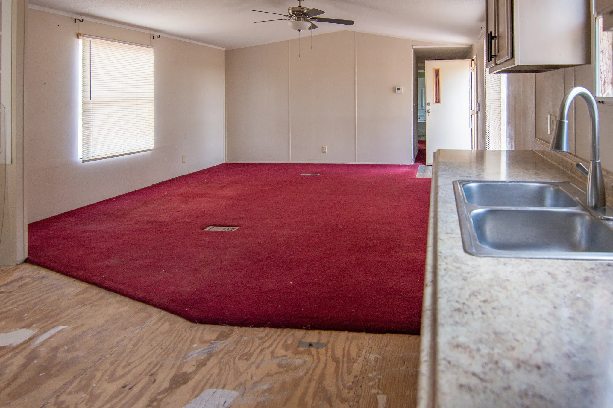 Mobile Home For Sale in Brown County , 102 Live Oak Road, Early, Texas 76802, 3 Bedroom, 2 Bathroom, Garage spaces, 1,216 Sqft, built in 0, mls#21400851, Real Estate Agent in Early, Homes For Sale in Brown county, Homes For Sale in Early, Realtor in Early Texas, Real Estate Brokerage Independent Realty Texas, Luminita Cordes Realtor