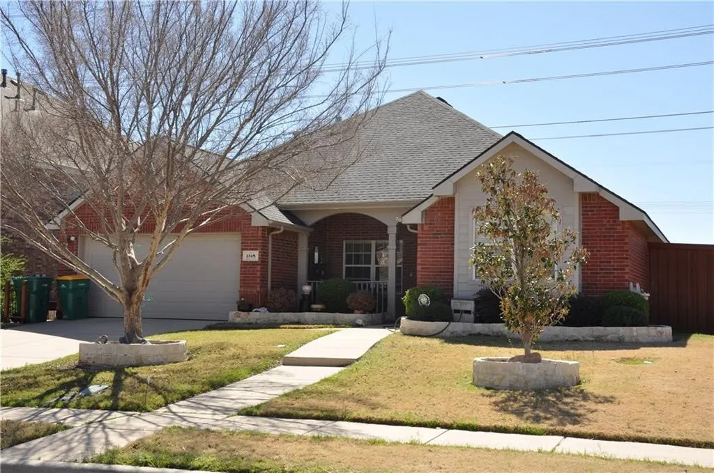Single Family Residence For Rent in Denton County , 1518 Snow Trail, Lewisville, Texas 75077, 3 Bedroom, 2 Bathroom, 2 Garage spaces, 2,067 Sqft, built in 2004, mls#21400325, Real Estate Agent in Lewisville, Homes For Rent in Denton county, Homes For Rent in Lewisville, Realtor in Lewisville Texas, Real Estate Brokerage Independent Realty Texas, Luminita Cordes Realtor