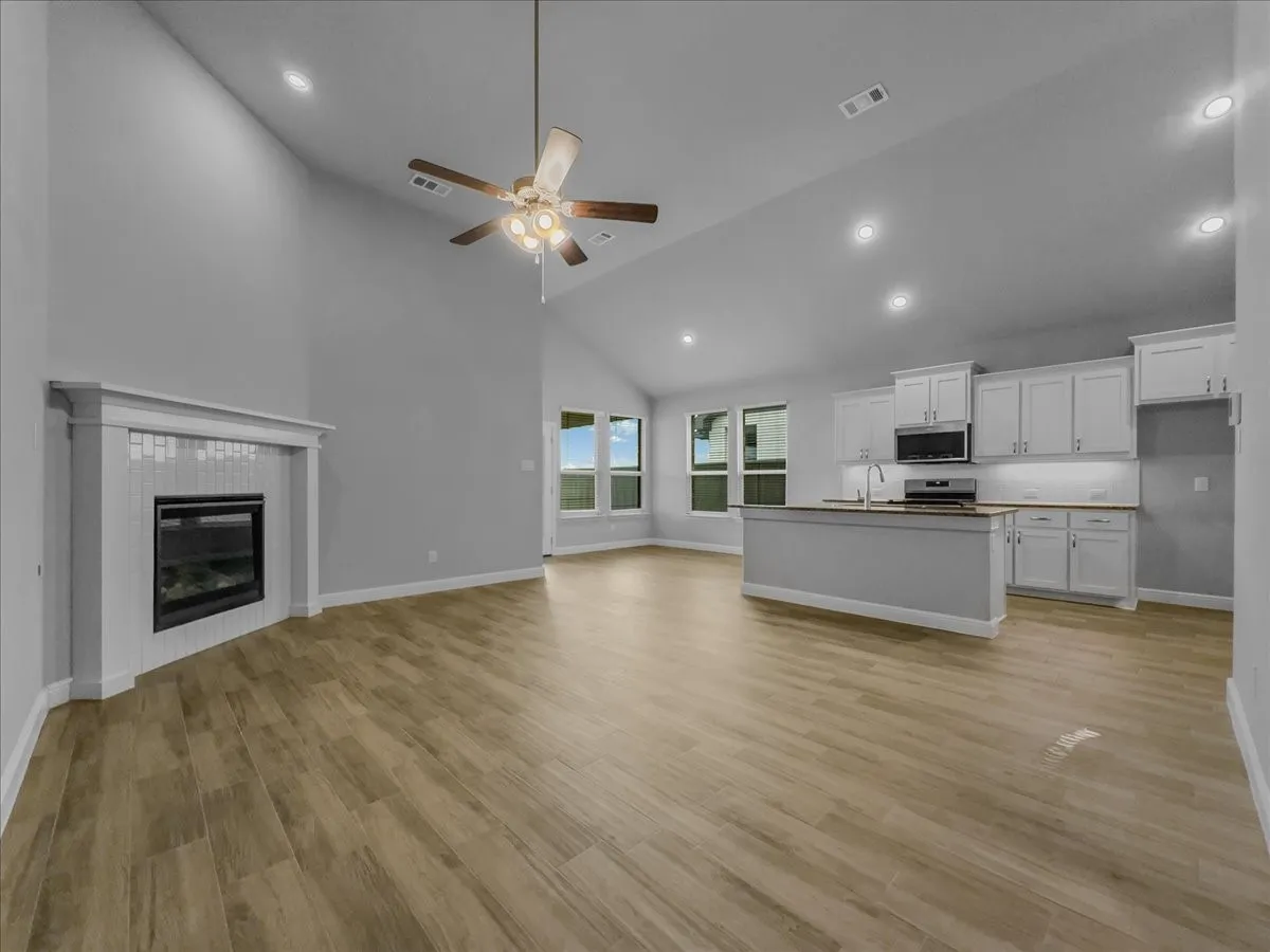 Single Family Residence For Rent in Denton County , 1605 Camp Court, Northlake, Texas 76247, 4 Bedroom, 2 Bathroom, 2 Garage spaces, 1,806 Sqft, built in 2022, mls#21396974, Real Estate Agent in Northlake, Homes For Rent in Denton county, Homes For Rent in Northlake, Realtor in Northlake Texas, Real Estate Brokerage Independent Realty Texas, Luminita Cordes Realtor