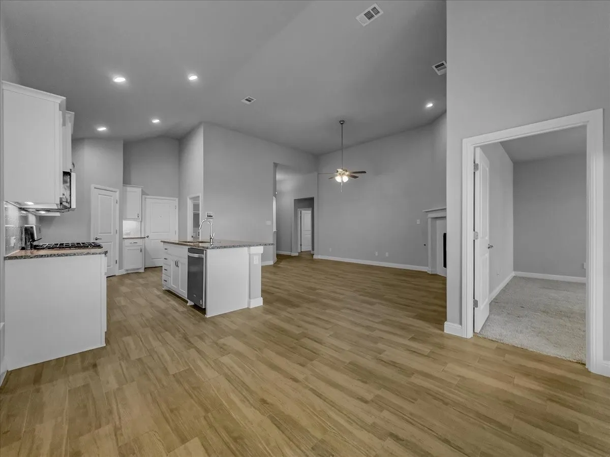Single Family Residence For Rent in Denton County , 1605 Camp Court, Northlake, Texas 76247, 4 Bedroom, 2 Bathroom, 2 Garage spaces, 1,806 Sqft, built in 2022, mls#21396974, Real Estate Agent in Northlake, Homes For Rent in Denton county, Homes For Rent in Northlake, Realtor in Northlake Texas, Real Estate Brokerage Independent Realty Texas, Luminita Cordes Realtor