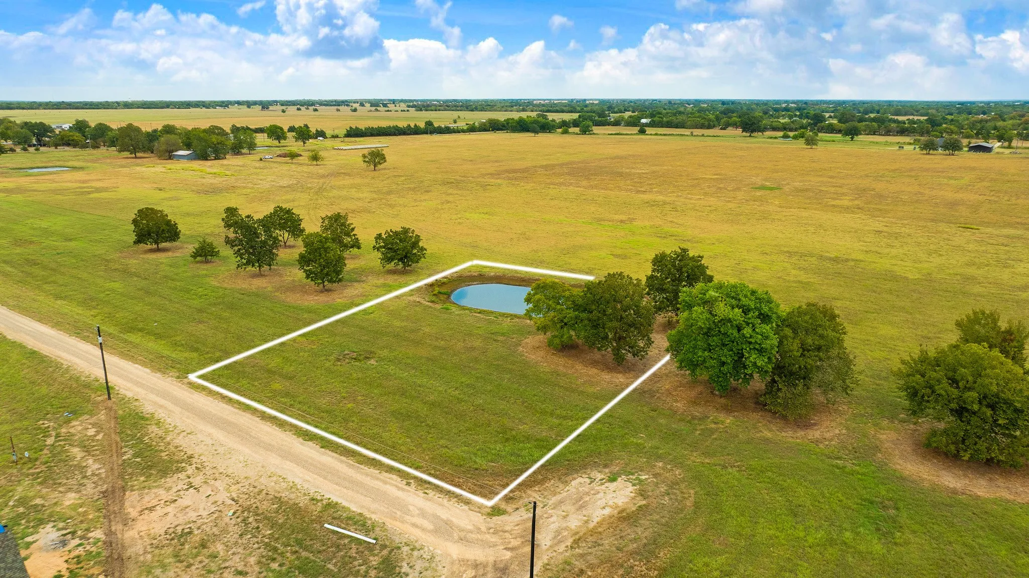 Unimproved Land For Sale in Lamar County , 311 Private Road 33263, Sumner, Texas 75486, 0, 0, Garage spaces, 0 Sqft, built in 0, mls#21400862, Real Estate Agent in Sumner, Homes For Sale in Lamar county, Homes For Sale in Sumner, Realtor in Sumner Texas, Real Estate Brokerage Independent Realty Texas, Luminita Cordes Realtor