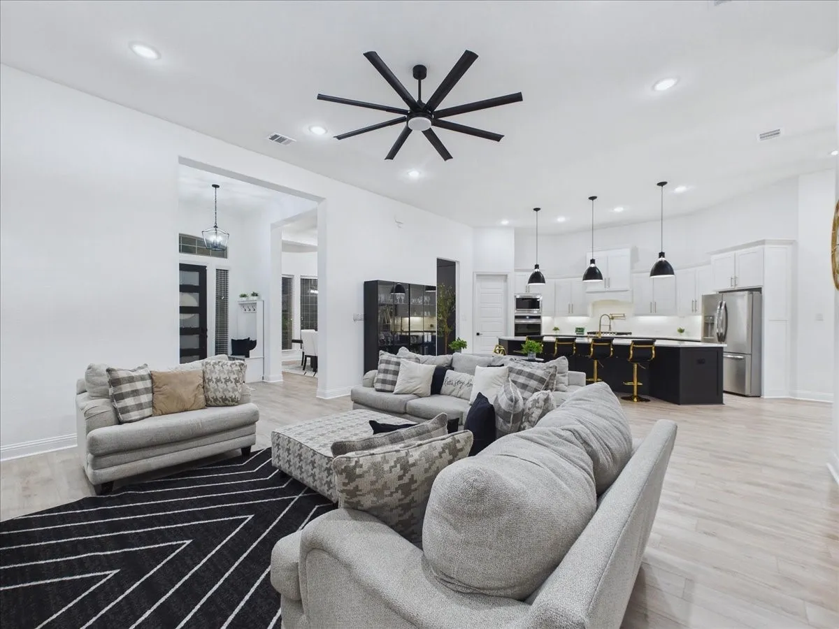Single Family Residence For Sale in Rockwall County , 180 Settlement Lane, Mclendon Chisholm, Texas 75032, 5 Bedroom, 5 Bathroom, 3 Garage spaces, 3,929 Sqft, built in 2023, mls#21393311, Real Estate Agent in Mclendon Chisholm, Homes For Sale in Rockwall county, Homes For Sale in Mclendon Chisholm, Realtor in Mclendon Chisholm Texas, Real Estate Brokerage Independent Realty Texas, Luminita Cordes Realtor