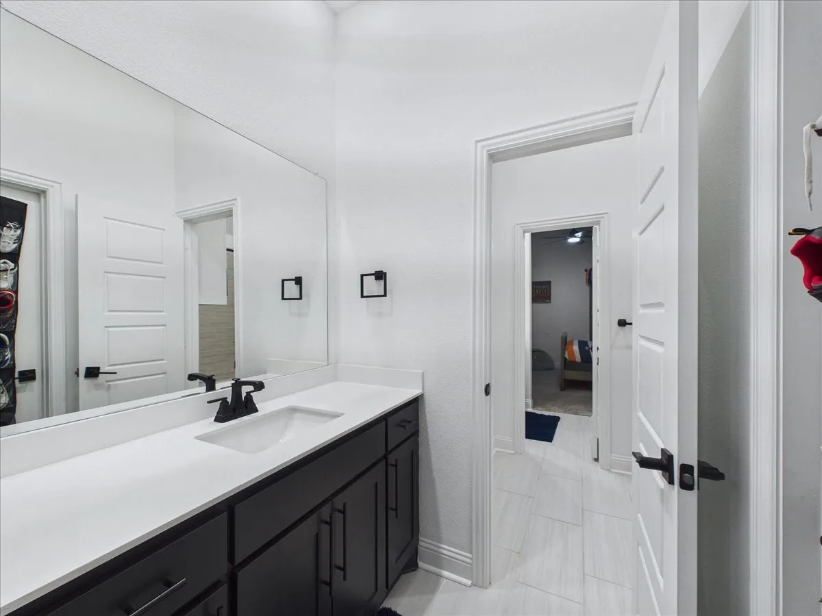 Single Family Residence For Sale in Rockwall County , 180 Settlement Lane, Mclendon Chisholm, Texas 75032, 5 Bedroom, 5 Bathroom, 3 Garage spaces, 3,929 Sqft, built in 2023, mls#21393311, Real Estate Agent in Mclendon Chisholm, Homes For Sale in Rockwall county, Homes For Sale in Mclendon Chisholm, Realtor in Mclendon Chisholm Texas, Real Estate Brokerage Independent Realty Texas, Luminita Cordes Realtor
