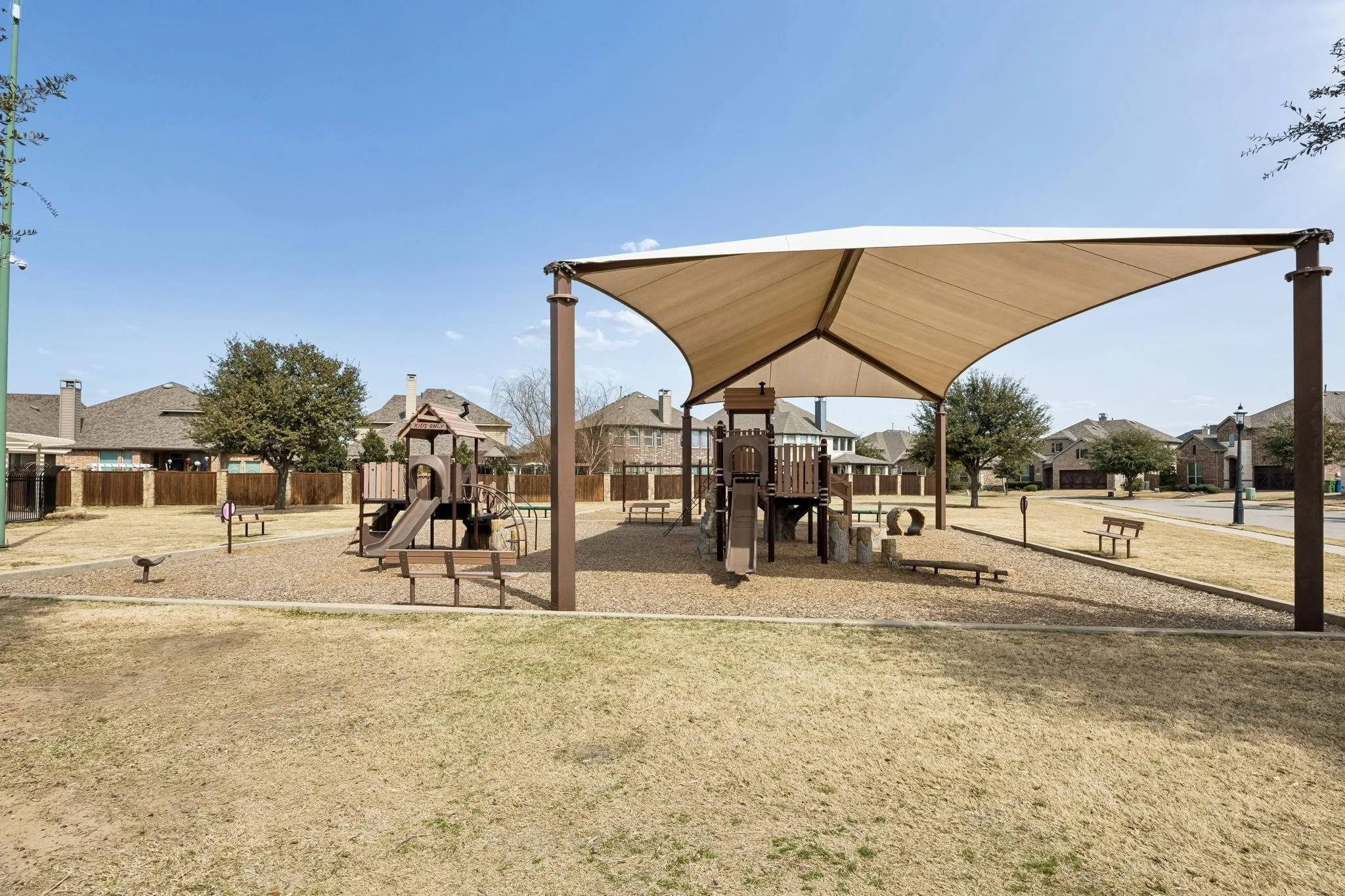 Single Family Residence For Rent in Denton County , 5112 Engleswood Trail, Lewisville, Texas 75056, 5 Bedroom, 4 Bathroom, 2 Garage spaces, 3,793 Sqft, built in 2015, mls#21400753, Real Estate Agent in Lewisville, Homes For Rent in Denton county, Homes For Rent in Lewisville, Realtor in Lewisville Texas, Real Estate Brokerage Independent Realty Texas, Luminita Cordes Realtor