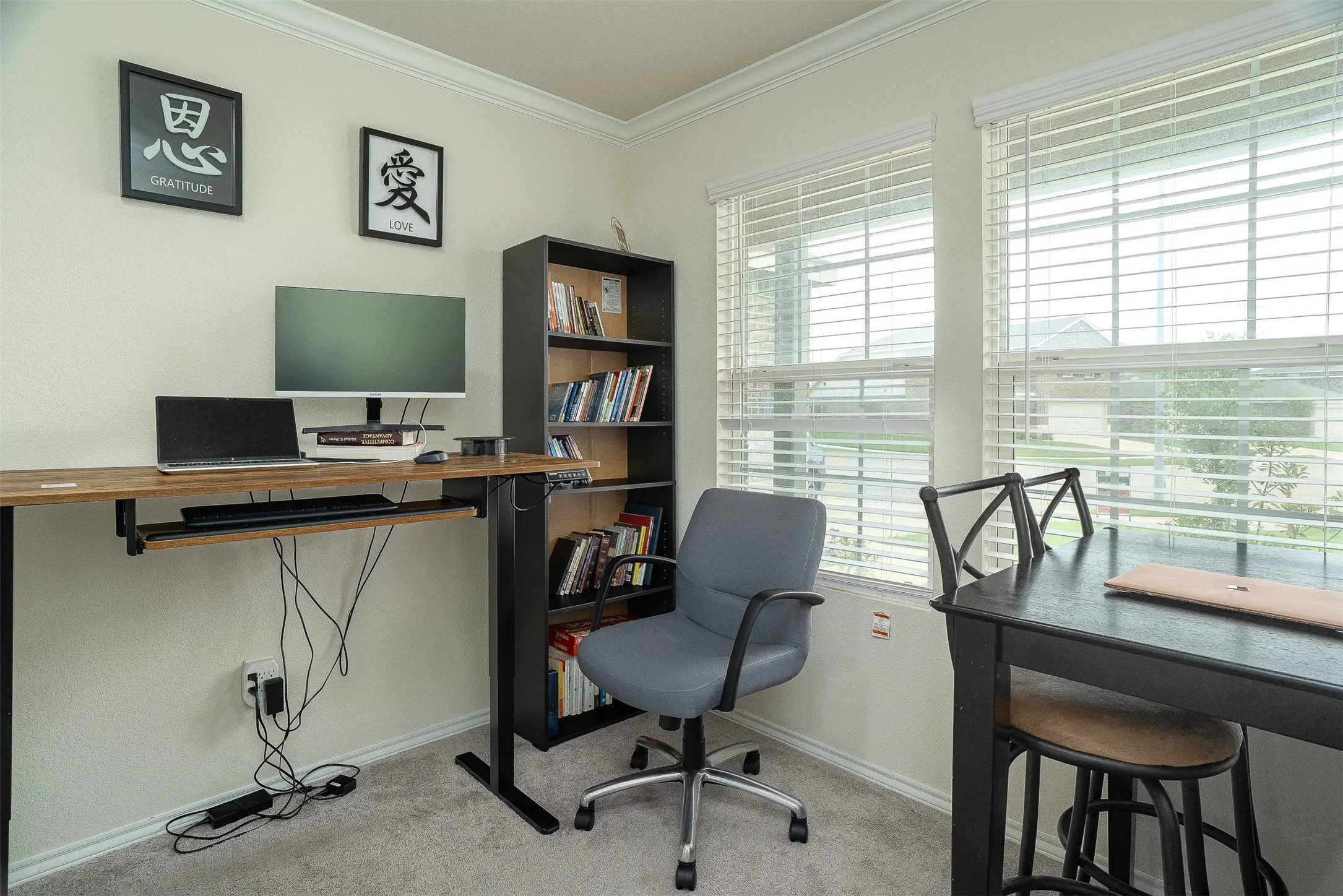 Single Family Residence For Sale in Tarrant County , 4620 Knoll Gardens Way, Fort Worth, Texas 76036, 4 Bedroom, 3 Bathroom, 2 Garage spaces, 2,656 Sqft, built in 2022, mls#21400158, Real Estate Agent in Fort Worth, Homes For Sale in Tarrant county, Homes For Sale in Fort Worth, Realtor in Fort Worth Texas, Real Estate Brokerage Independent Realty Texas, Luminita Cordes Realtor