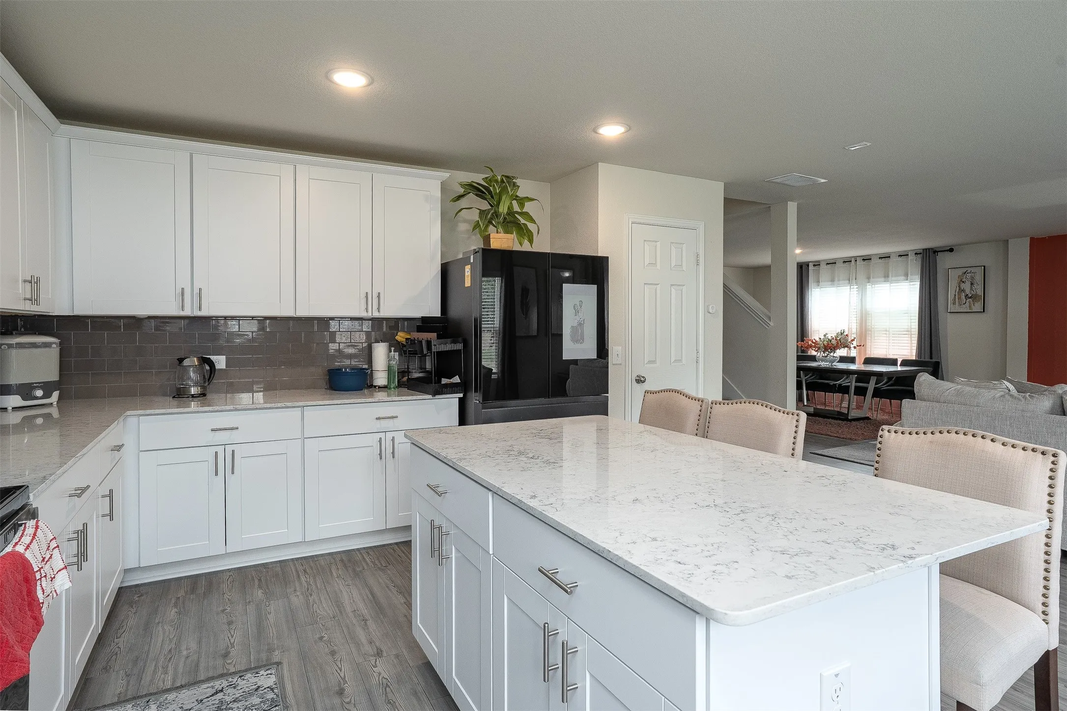 Single Family Residence For Sale in Tarrant County , 4620 Knoll Gardens Way, Fort Worth, Texas 76036, 4 Bedroom, 3 Bathroom, 2 Garage spaces, 2,656 Sqft, built in 2022, mls#21400158, Real Estate Agent in Fort Worth, Homes For Sale in Tarrant county, Homes For Sale in Fort Worth, Realtor in Fort Worth Texas, Real Estate Brokerage Independent Realty Texas, Luminita Cordes Realtor