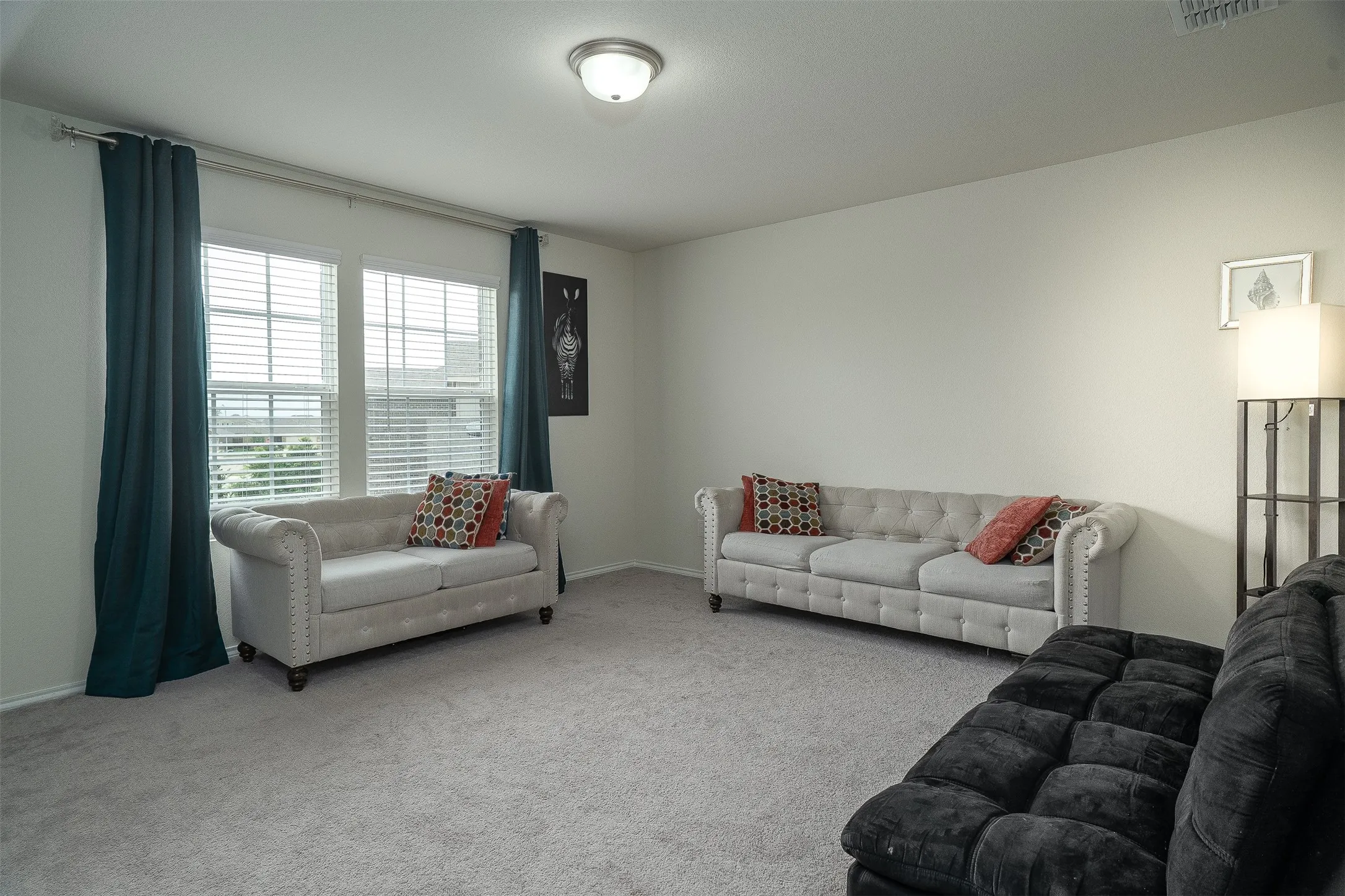 Single Family Residence For Sale in Tarrant County , 4620 Knoll Gardens Way, Fort Worth, Texas 76036, 4 Bedroom, 3 Bathroom, 2 Garage spaces, 2,656 Sqft, built in 2022, mls#21400158, Real Estate Agent in Fort Worth, Homes For Sale in Tarrant county, Homes For Sale in Fort Worth, Realtor in Fort Worth Texas, Real Estate Brokerage Independent Realty Texas, Luminita Cordes Realtor