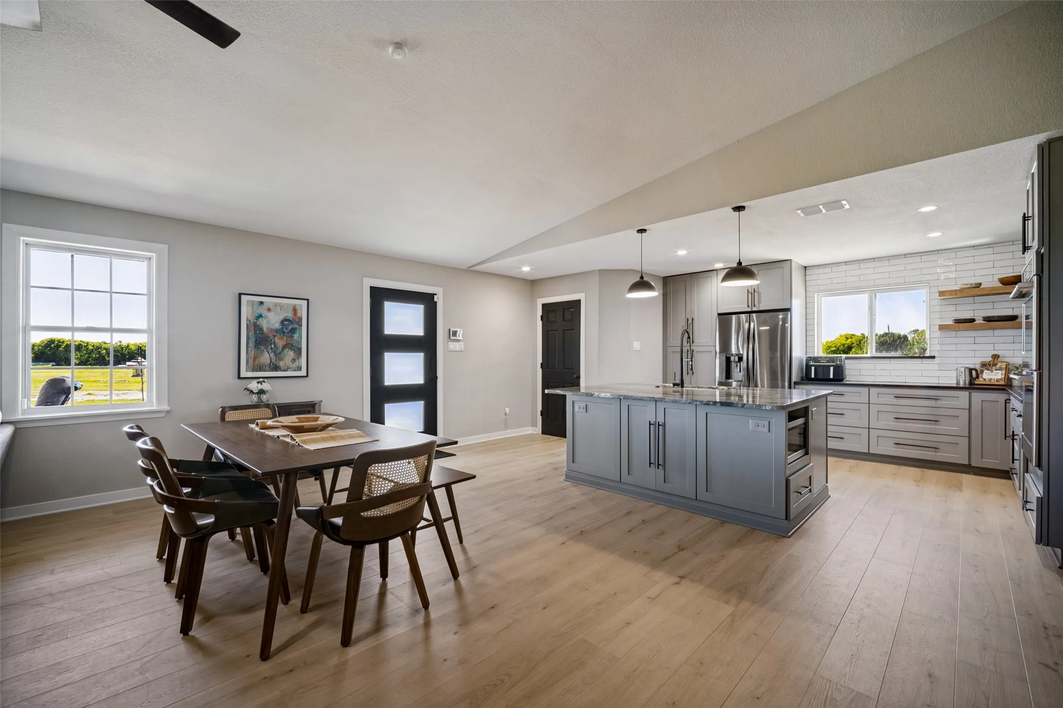 Farm For Sale in Collin County , 14371 County Road 545, Nevada, Texas 75173, 4 Bedroom, 3 Bathroom, 2 Garage spaces, 2,400 Sqft, built in 2002, mls#21370548, Real Estate Agent in Nevada, Homes For Sale in Collin county, Homes For Sale in Nevada, Realtor in Nevada Texas, Real Estate Brokerage Independent Realty Texas, Luminita Cordes Realtor