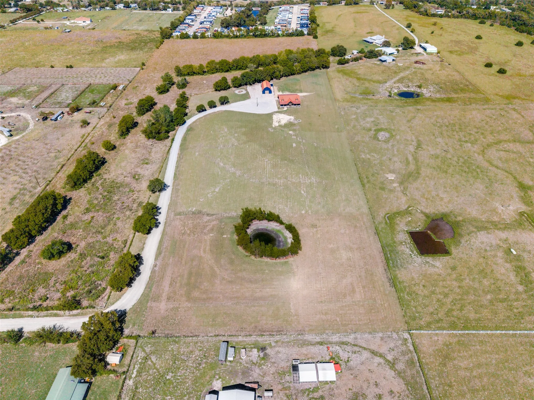 Farm For Sale in Collin County , 14371 County Road 545, Nevada, Texas 75173, 4 Bedroom, 3 Bathroom, 2 Garage spaces, 2,400 Sqft, built in 2002, mls#21370548, Real Estate Agent in Nevada, Homes For Sale in Collin county, Homes For Sale in Nevada, Realtor in Nevada Texas, Real Estate Brokerage Independent Realty Texas, Luminita Cordes Realtor