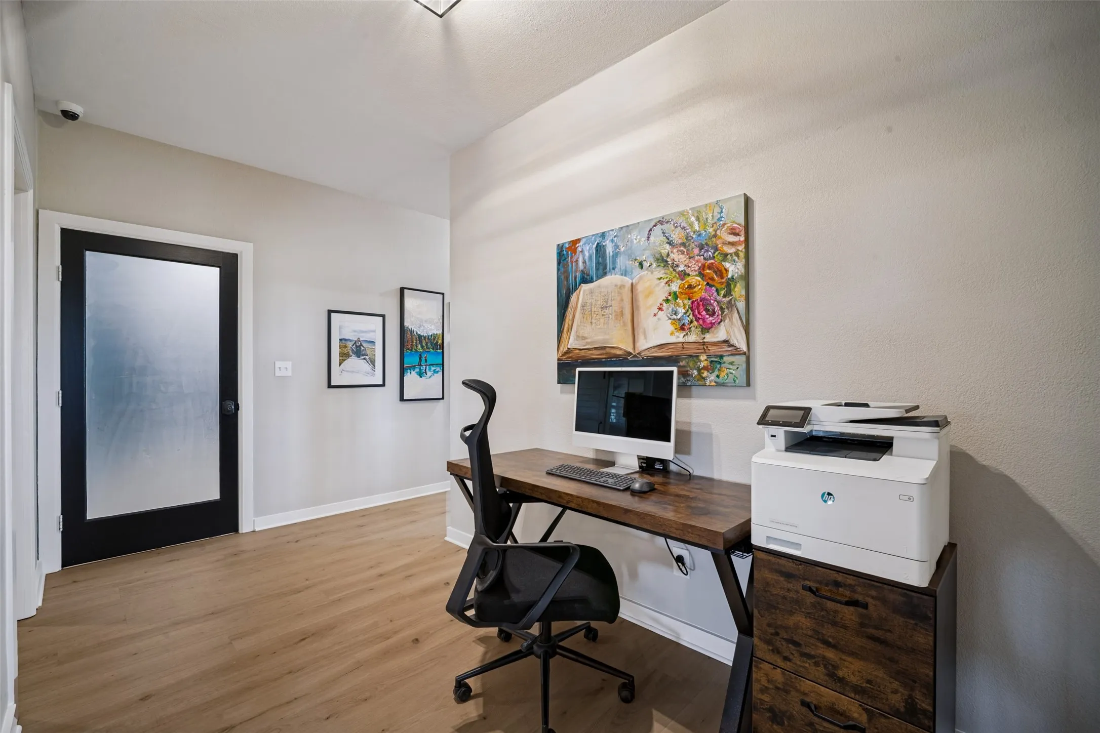 (Open Office Area)