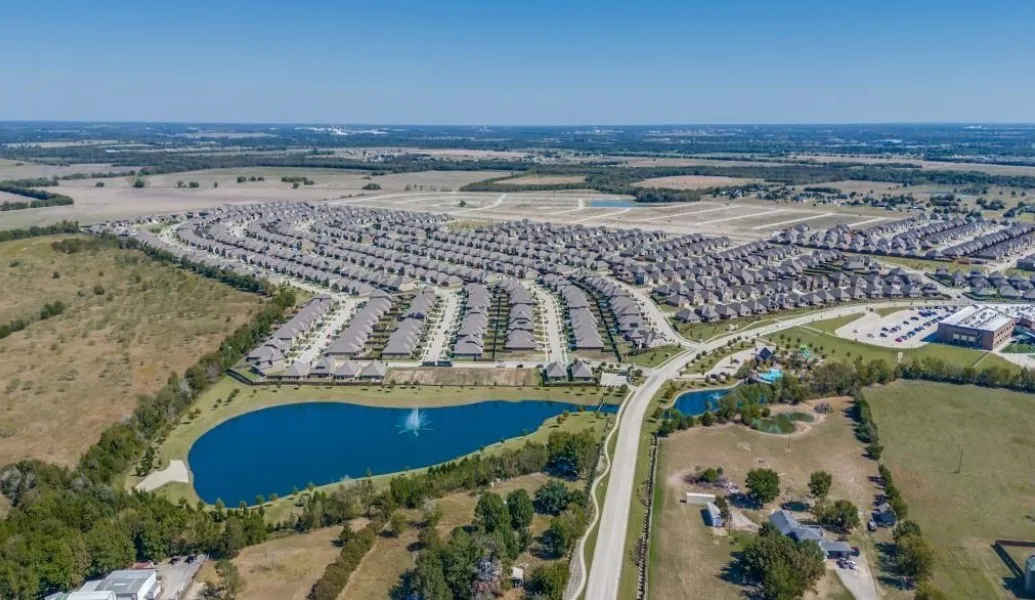 Aerial view of the Trailstone community
