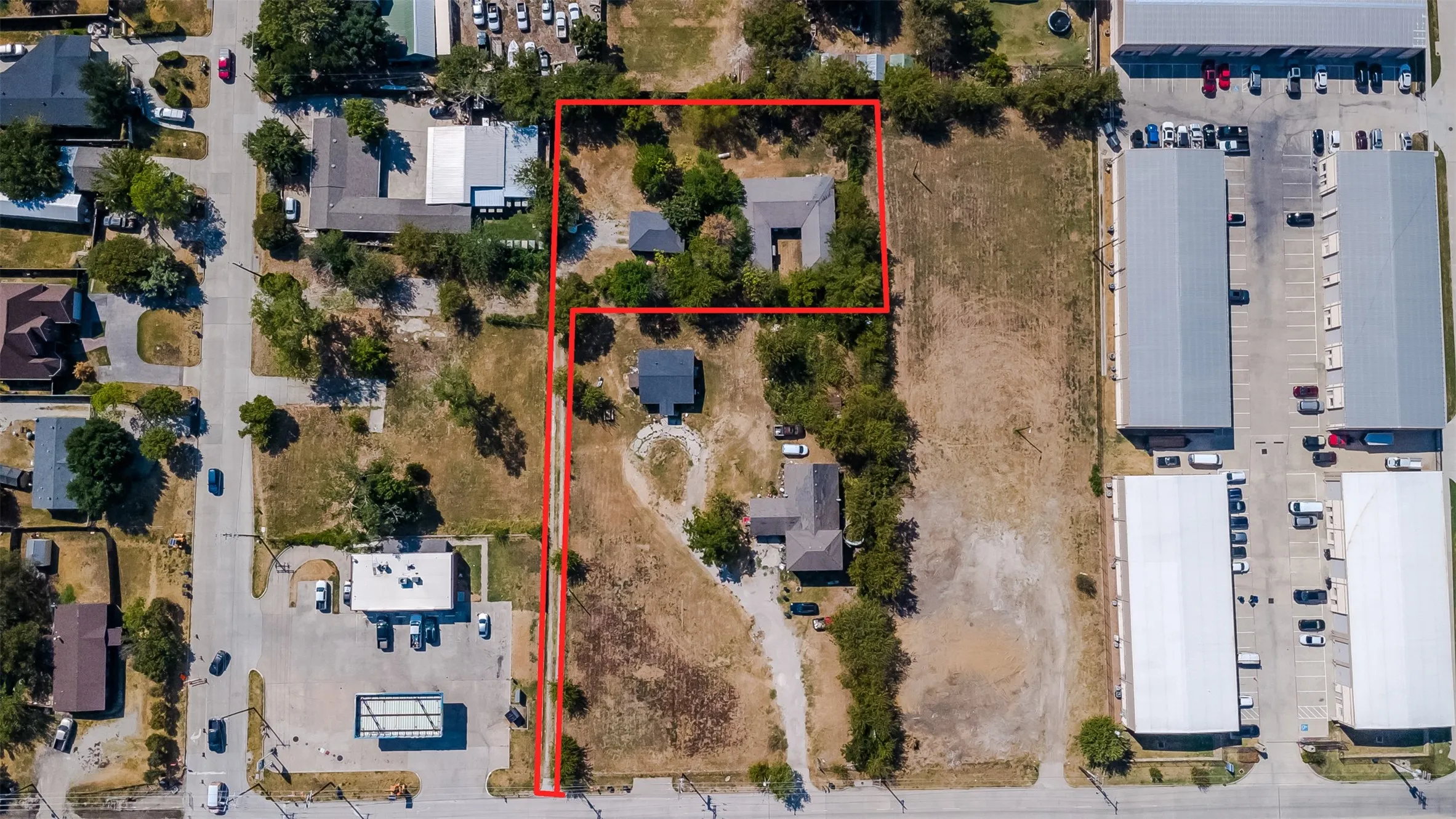 Quiet and Secluded Treed Lot!