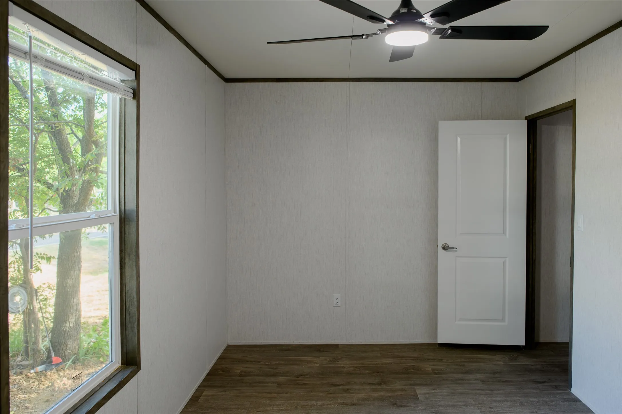 Manufactured Home For Sale in Grayson County , 316 S Main Street, Sadler, Texas 76264, 3 Bedroom, 2 Bathroom, Garage spaces, 1,034 Sqft, built in 2026, mls#21400886, Real Estate Agent in Sadler, Homes For Sale in Grayson county, Homes For Sale in Sadler, Realtor in Sadler Texas, Real Estate Brokerage Independent Realty Texas, Luminita Cordes Realtor