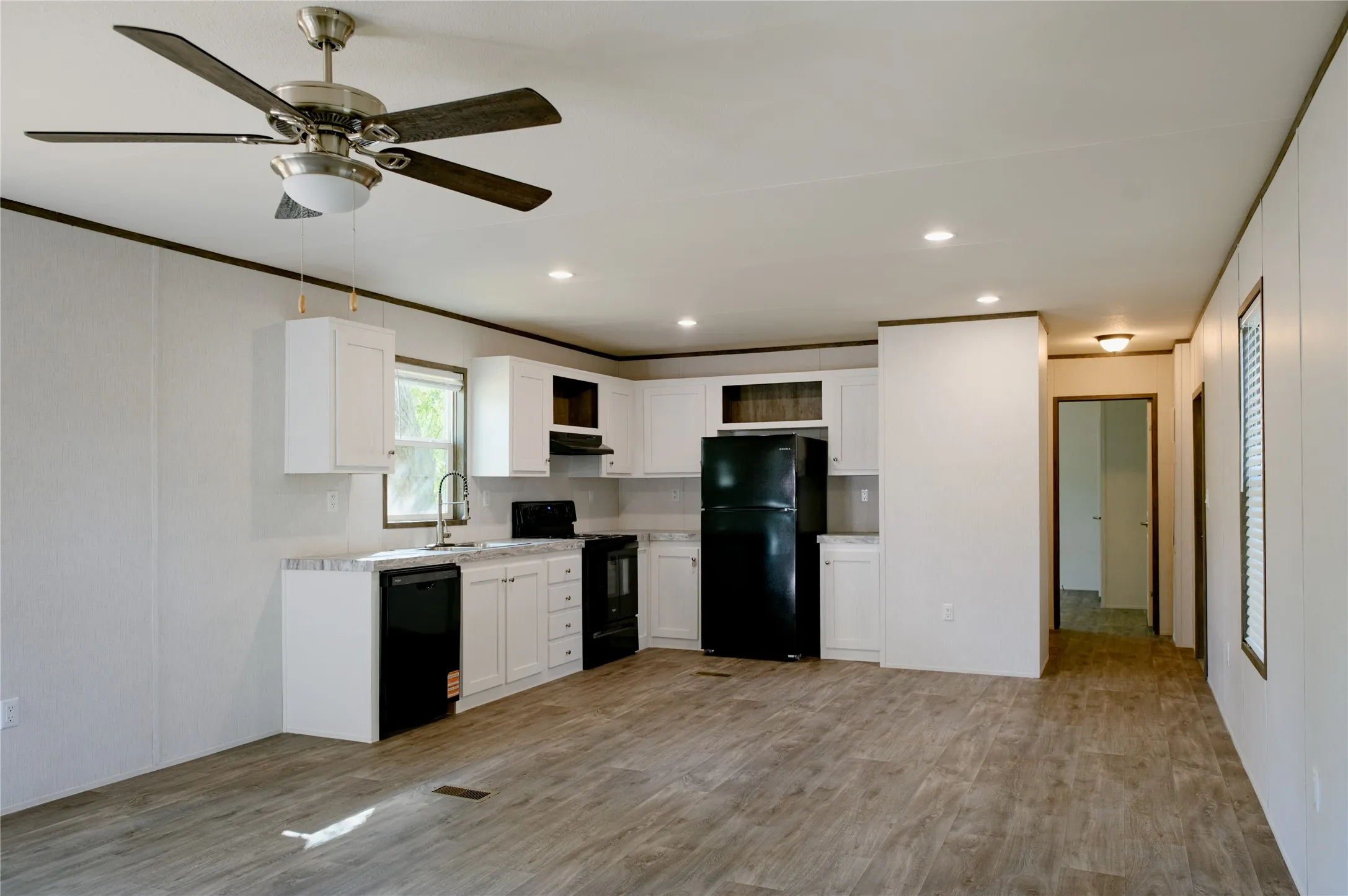 Manufactured Home For Sale in Grayson County , 316 S Main Street, Sadler, Texas 76264, 3 Bedroom, 2 Bathroom, Garage spaces, 1,034 Sqft, built in 2026, mls#21400886, Real Estate Agent in Sadler, Homes For Sale in Grayson county, Homes For Sale in Sadler, Realtor in Sadler Texas, Real Estate Brokerage Independent Realty Texas, Luminita Cordes Realtor