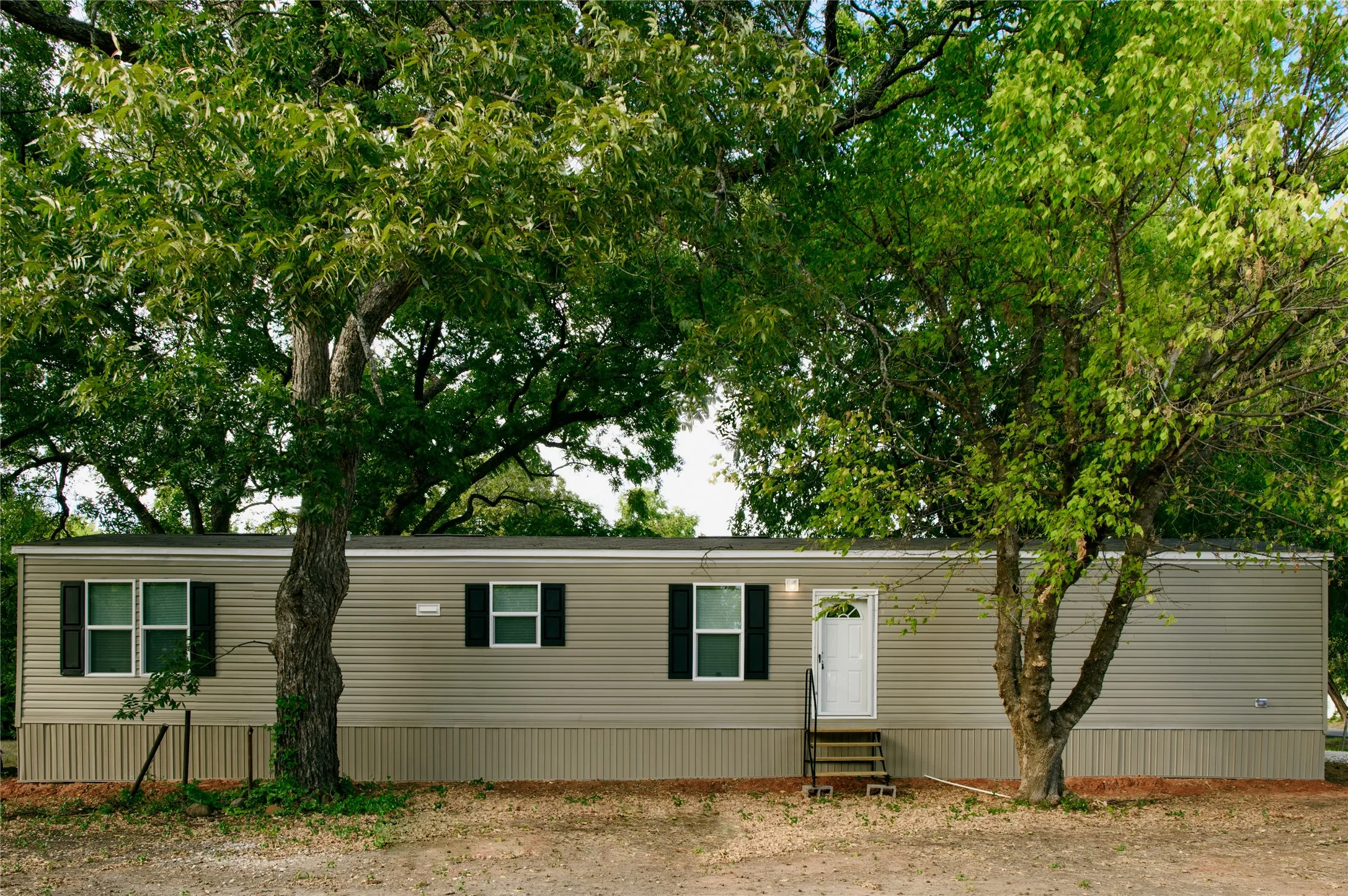 Manufactured Home For Sale in Grayson County , 316 S Main Street, Sadler, Texas 76264, 3 Bedroom, 2 Bathroom, Garage spaces, 1,034 Sqft, built in 2026, mls#21400886, Real Estate Agent in Sadler, Homes For Sale in Grayson county, Homes For Sale in Sadler, Realtor in Sadler Texas, Real Estate Brokerage Independent Realty Texas, Luminita Cordes Realtor