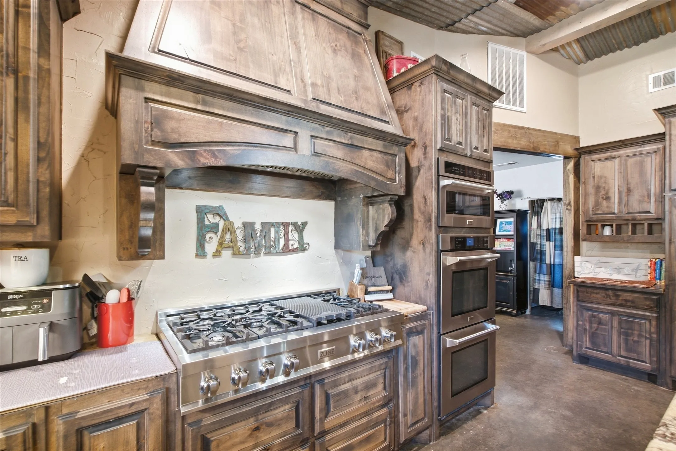 Single Family Residence For Sale in Wise County , 4224 N Fm 730, Decatur, Texas 76234, 4 Bedroom, 3 Bathroom, Garage spaces, 2,700 Sqft, built in 2017, mls#21400893, Real Estate Agent in Decatur, Homes For Sale in Wise county, Homes For Sale in Decatur, Realtor in Decatur Texas, Real Estate Brokerage Independent Realty Texas, Luminita Cordes Realtor