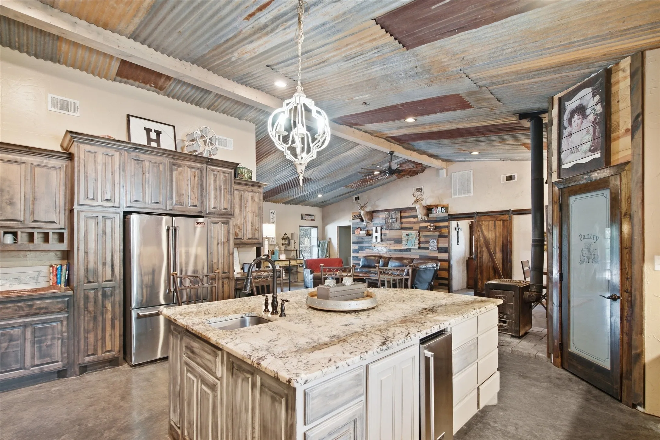 Single Family Residence For Sale in Wise County , 4224 N Fm 730, Decatur, Texas 76234, 4 Bedroom, 3 Bathroom, Garage spaces, 2,700 Sqft, built in 2017, mls#21400893, Real Estate Agent in Decatur, Homes For Sale in Wise county, Homes For Sale in Decatur, Realtor in Decatur Texas, Real Estate Brokerage Independent Realty Texas, Luminita Cordes Realtor