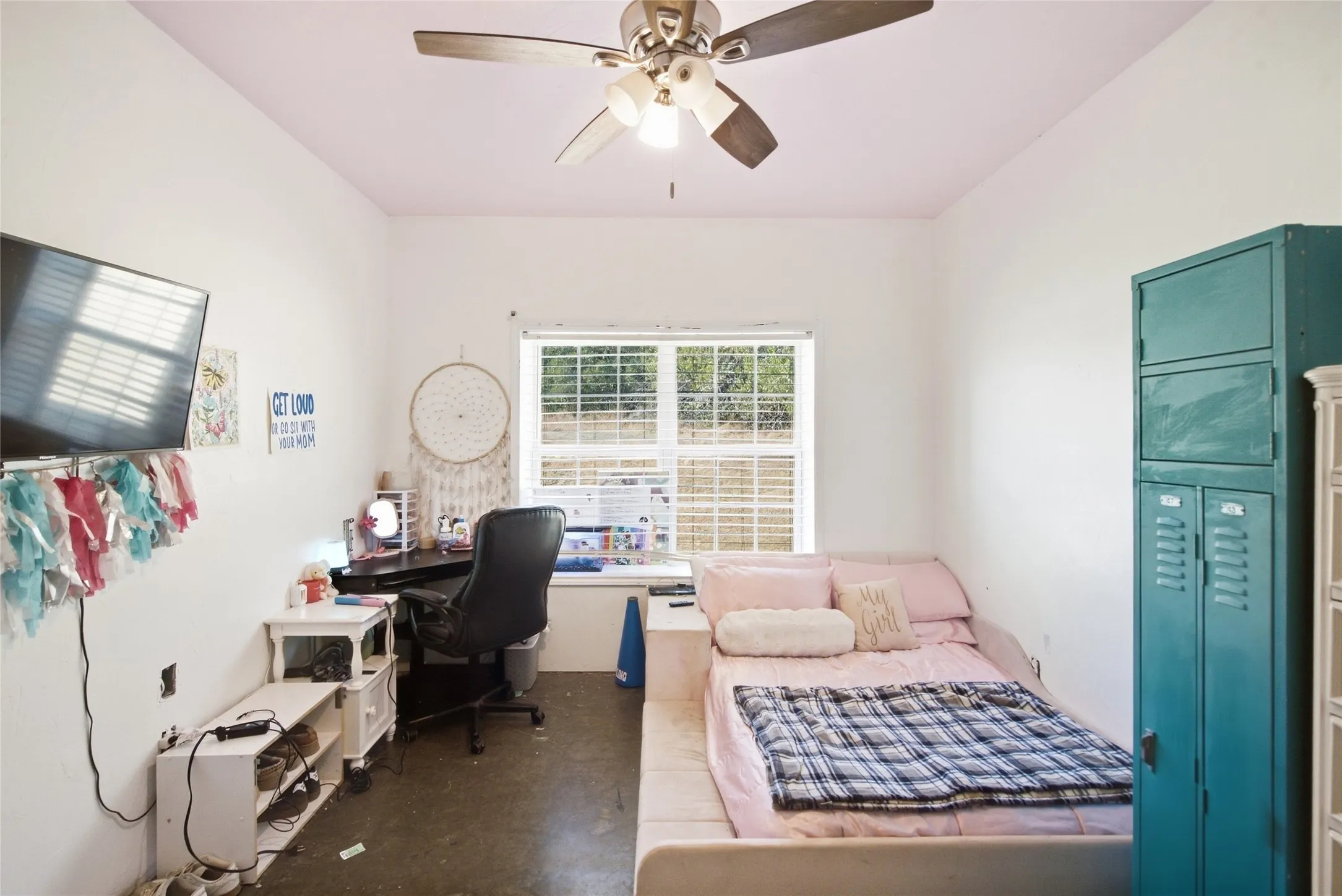 Single Family Residence For Sale in Wise County , 4224 N Fm 730, Decatur, Texas 76234, 4 Bedroom, 3 Bathroom, Garage spaces, 2,700 Sqft, built in 2017, mls#21400893, Real Estate Agent in Decatur, Homes For Sale in Wise county, Homes For Sale in Decatur, Realtor in Decatur Texas, Real Estate Brokerage Independent Realty Texas, Luminita Cordes Realtor