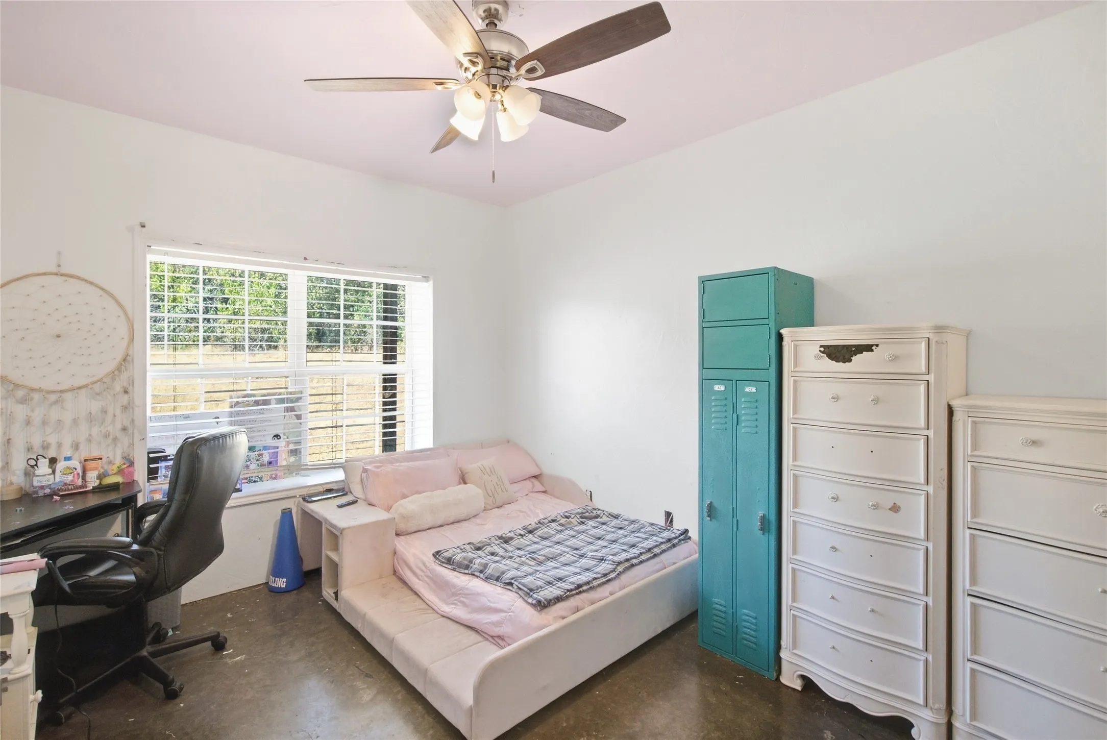 Single Family Residence For Sale in Wise County , 4224 N Fm 730, Decatur, Texas 76234, 4 Bedroom, 3 Bathroom, Garage spaces, 2,700 Sqft, built in 2017, mls#21400893, Real Estate Agent in Decatur, Homes For Sale in Wise county, Homes For Sale in Decatur, Realtor in Decatur Texas, Real Estate Brokerage Independent Realty Texas, Luminita Cordes Realtor