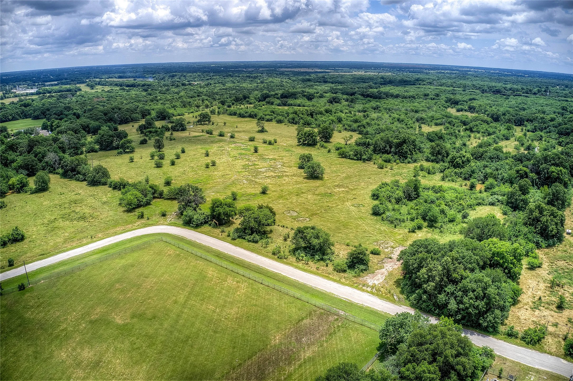 Unimproved Land For Sale in Hunt County , TBD Washington Street, Commerce, Texas 75428, 0, 0, Garage spaces, 0 Sqft, built in 0, mls#21378736, Real Estate Agent in Commerce, Homes For Sale in Hunt county, Homes For Sale in Commerce, Realtor in Commerce Texas, Real Estate Brokerage Independent Realty Texas, Luminita Cordes Realtor