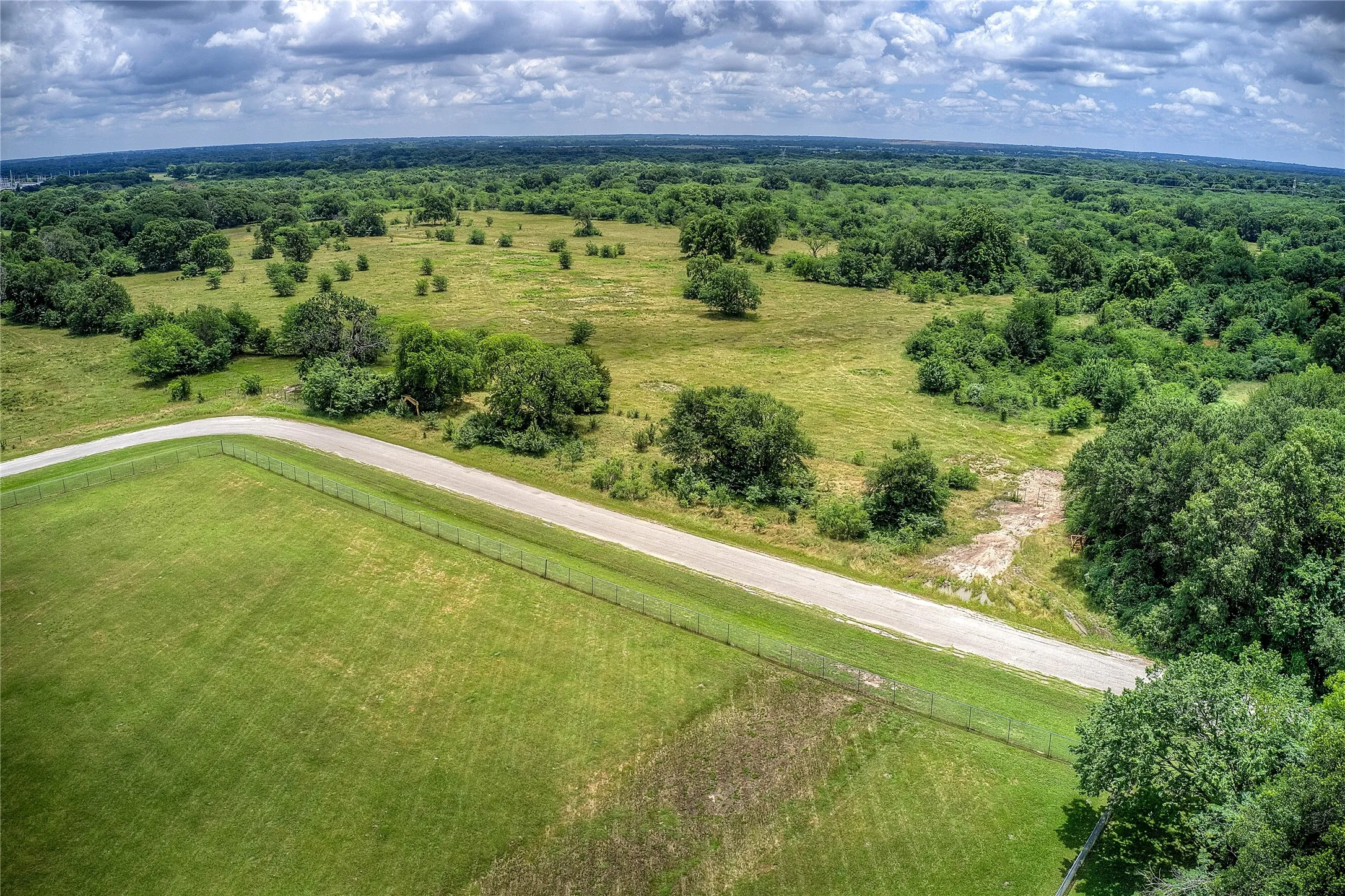 Unimproved Land For Sale in Hunt County , TBD Washington Street, Commerce, Texas 75428, 0, 0, Garage spaces, 0 Sqft, built in 0, mls#21378736, Real Estate Agent in Commerce, Homes For Sale in Hunt county, Homes For Sale in Commerce, Realtor in Commerce Texas, Real Estate Brokerage Independent Realty Texas, Luminita Cordes Realtor