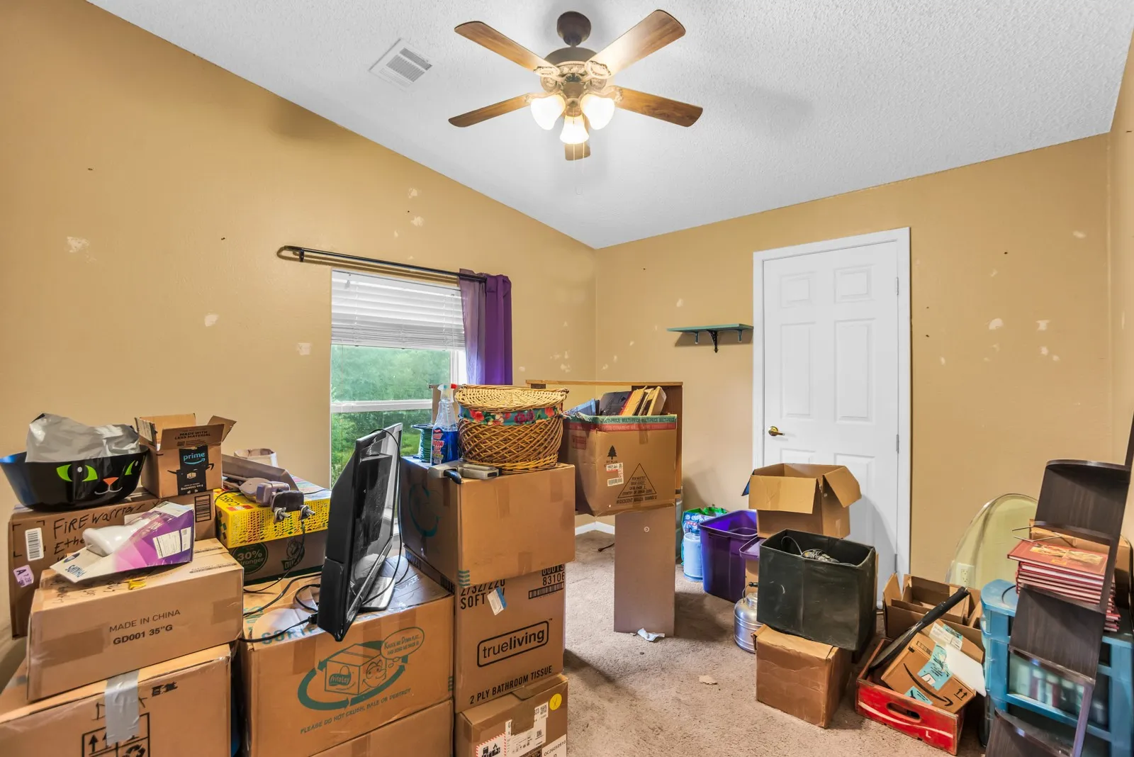 Mobile Home For Sale in Wood County , 1262 Fm 1647, Winnsboro, Texas 75494, 5 Bedroom, 3 Bathroom, Garage spaces, 2,432 Sqft, built in 2002, mls#21395994, Real Estate Agent in Winnsboro, Homes For Sale in Wood county, Homes For Sale in Winnsboro, Realtor in Winnsboro Texas, Real Estate Brokerage Independent Realty Texas, Luminita Cordes Realtor