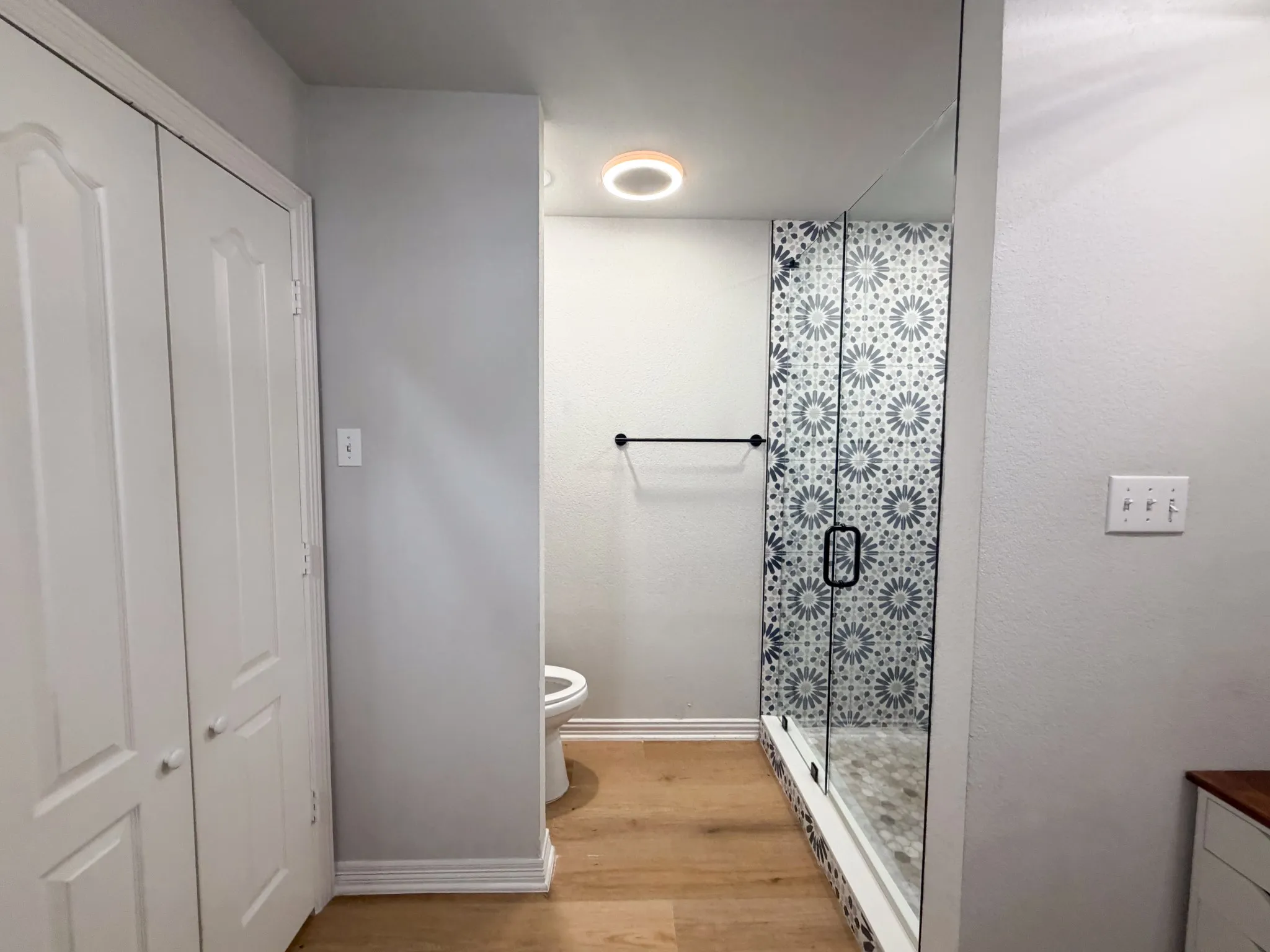 Townhouse For Rent in Ellis County , 2 Country Club Place, Waxahachie, Texas 75165, 3 Bedroom, 2 Bathroom, 2 Garage spaces, 1,634 Sqft, built in 1998, mls#21400907, Real Estate Agent in Waxahachie, Homes For Rent in Ellis county, Homes For Rent in Waxahachie, Realtor in Waxahachie Texas, Real Estate Brokerage Independent Realty Texas, Luminita Cordes Realtor