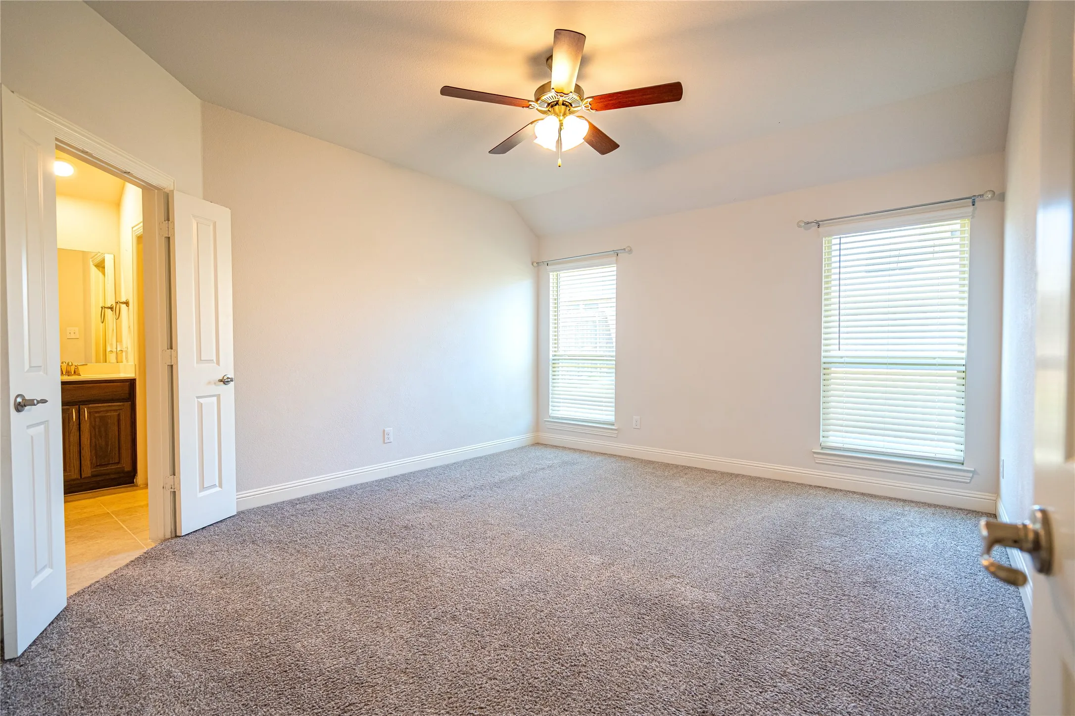 Single Family Residence For Rent in Collin County , 11004 Brownwood Place, Mc Kinney, Texas 75071, 4 Bedroom, 3 Bathroom, 1 Garage spaces, 2,042 Sqft, built in 2019, mls#21399897, Real Estate Agent in Mc Kinney, Homes For Rent in Collin county, Homes For Rent in Mc Kinney, Realtor in Mc Kinney Texas, Real Estate Brokerage Independent Realty Texas, Luminita Cordes Realtor