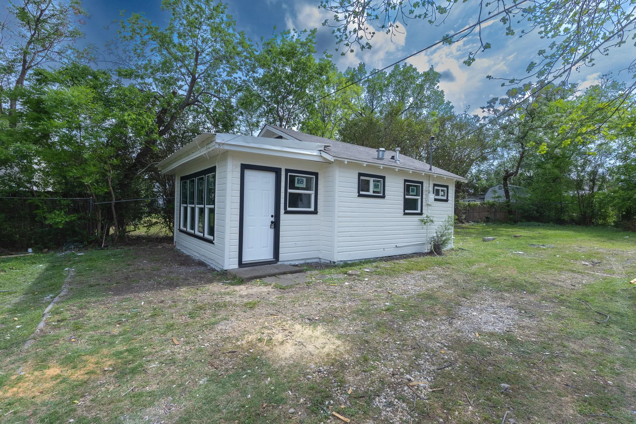 Quadruplex For Sale in Mc Lennan County , 1716 Ethel Avenue 1714, 1718, 1720, Waco, Texas 76707, 4 Bedroom, 4 Bathroom, Garage spaces, 0 Sqft, built in 1925, mls#21400887, Real Estate Agent in Waco, Homes For Sale in Mc Lennan county, Homes For Sale in Waco, Realtor in Waco Texas, Real Estate Brokerage Independent Realty Texas, Luminita Cordes Realtor