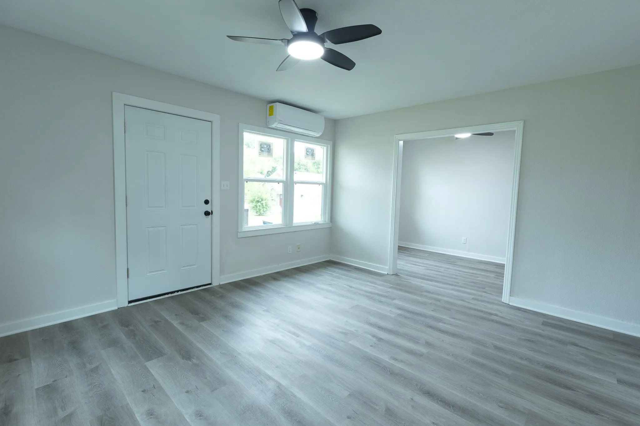 Quadruplex For Sale in Mc Lennan County , 1716 Ethel Avenue 1714, 1718, 1720, Waco, Texas 76707, 4 Bedroom, 4 Bathroom, Garage spaces, 0 Sqft, built in 1925, mls#21400887, Real Estate Agent in Waco, Homes For Sale in Mc Lennan county, Homes For Sale in Waco, Realtor in Waco Texas, Real Estate Brokerage Independent Realty Texas, Luminita Cordes Realtor