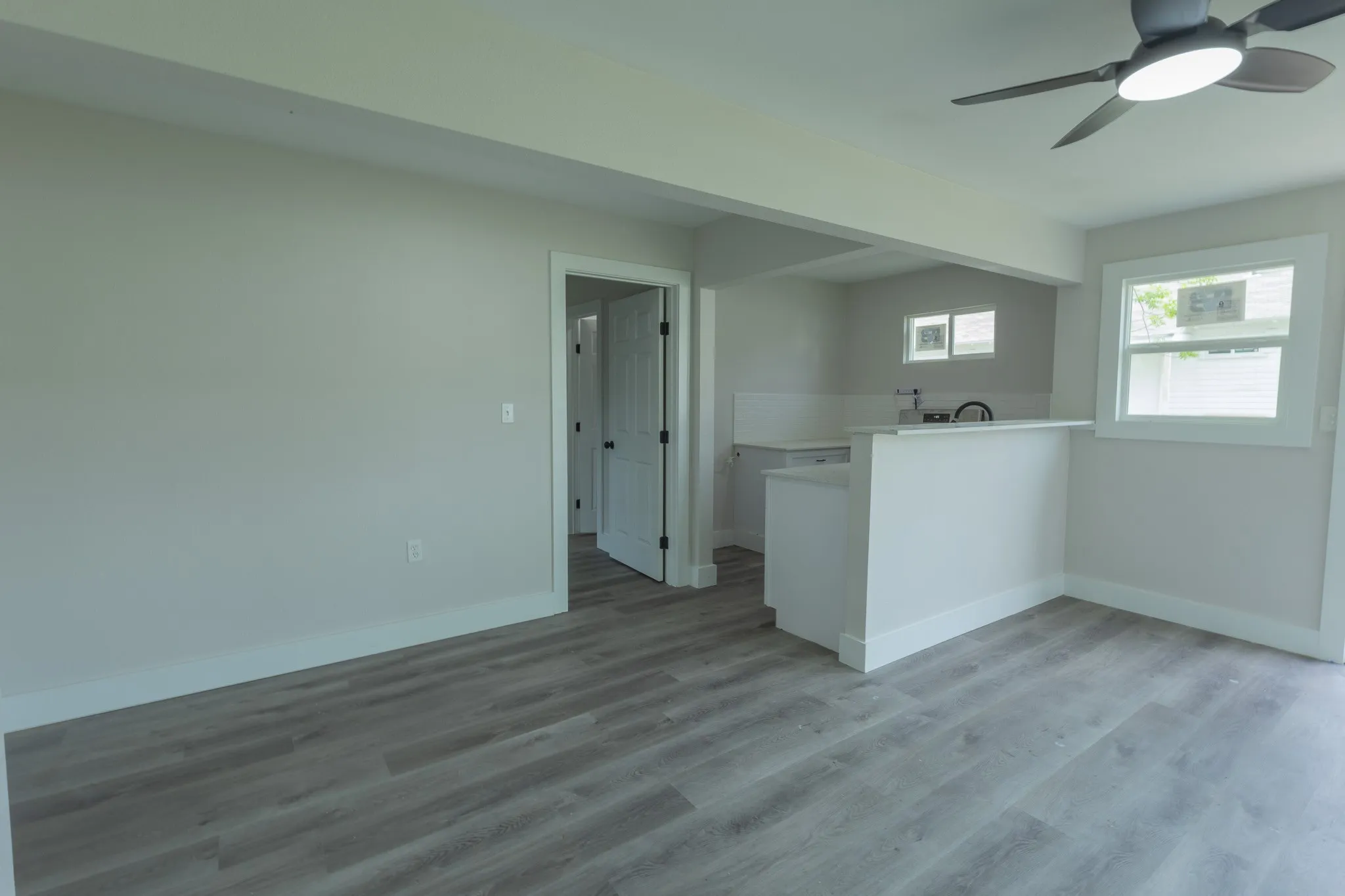 Quadruplex For Sale in Mc Lennan County , 1716 Ethel Avenue 1714, 1718, 1720, Waco, Texas 76707, 4 Bedroom, 4 Bathroom, Garage spaces, 0 Sqft, built in 1925, mls#21400887, Real Estate Agent in Waco, Homes For Sale in Mc Lennan county, Homes For Sale in Waco, Realtor in Waco Texas, Real Estate Brokerage Independent Realty Texas, Luminita Cordes Realtor