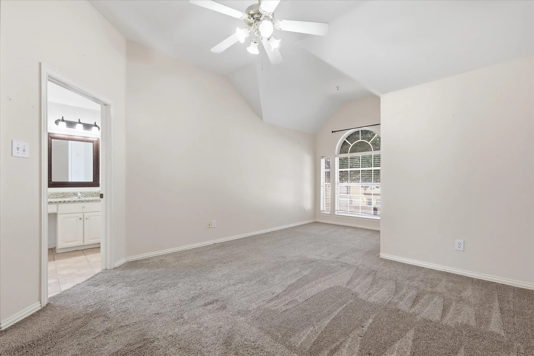 Single Family Residence For Rent in Dallas County , 14608 Hawthorne Court, Addison, Texas 75001, 3 Bedroom, 2 Bathroom, 2 Garage spaces, 1,805 Sqft, built in 1994, mls#21400909, Real Estate Agent in Addison, Homes For Rent in Dallas county, Homes For Rent in Addison, Realtor in Addison Texas, Real Estate Brokerage Independent Realty Texas, Luminita Cordes Realtor