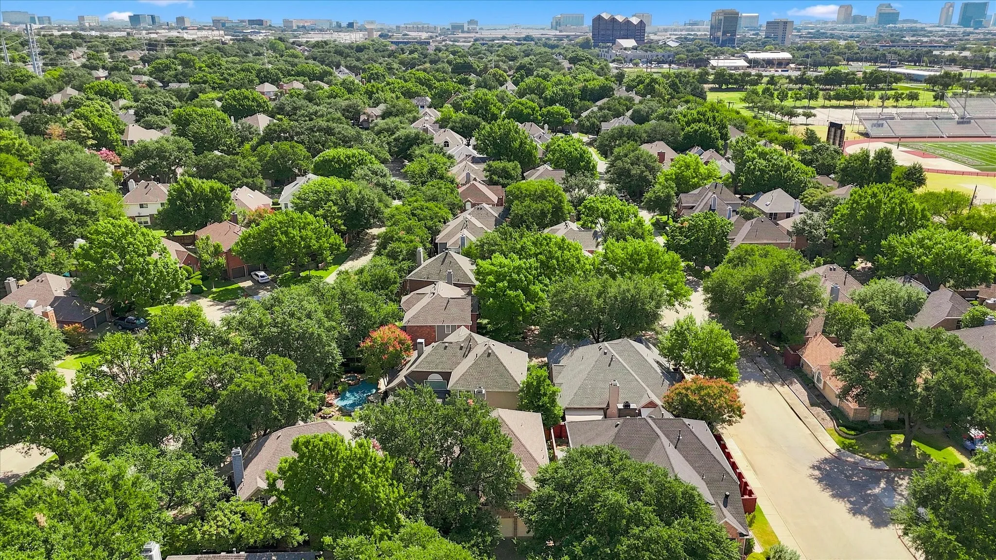 Single Family Residence For Rent in Dallas County , 14608 Hawthorne Court, Addison, Texas 75001, 3 Bedroom, 2 Bathroom, 2 Garage spaces, 1,805 Sqft, built in 1994, mls#21400909, Real Estate Agent in Addison, Homes For Rent in Dallas county, Homes For Rent in Addison, Realtor in Addison Texas, Real Estate Brokerage Independent Realty Texas, Luminita Cordes Realtor