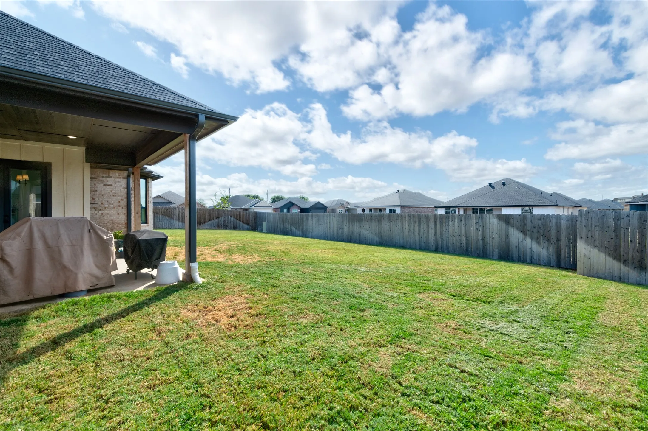 Single Family Residence For Sale in Taylor County , 317 Blackhawk Drive, Abilene, Texas 79602, 4 Bedroom, 2 Bathroom, 2 Garage spaces, 1,863 Sqft, built in 2023, mls#21400743, Real Estate Agent in Abilene, Homes For Sale in Taylor county, Homes For Sale in Abilene, Realtor in Abilene Texas, Real Estate Brokerage Independent Realty Texas, Luminita Cordes Realtor