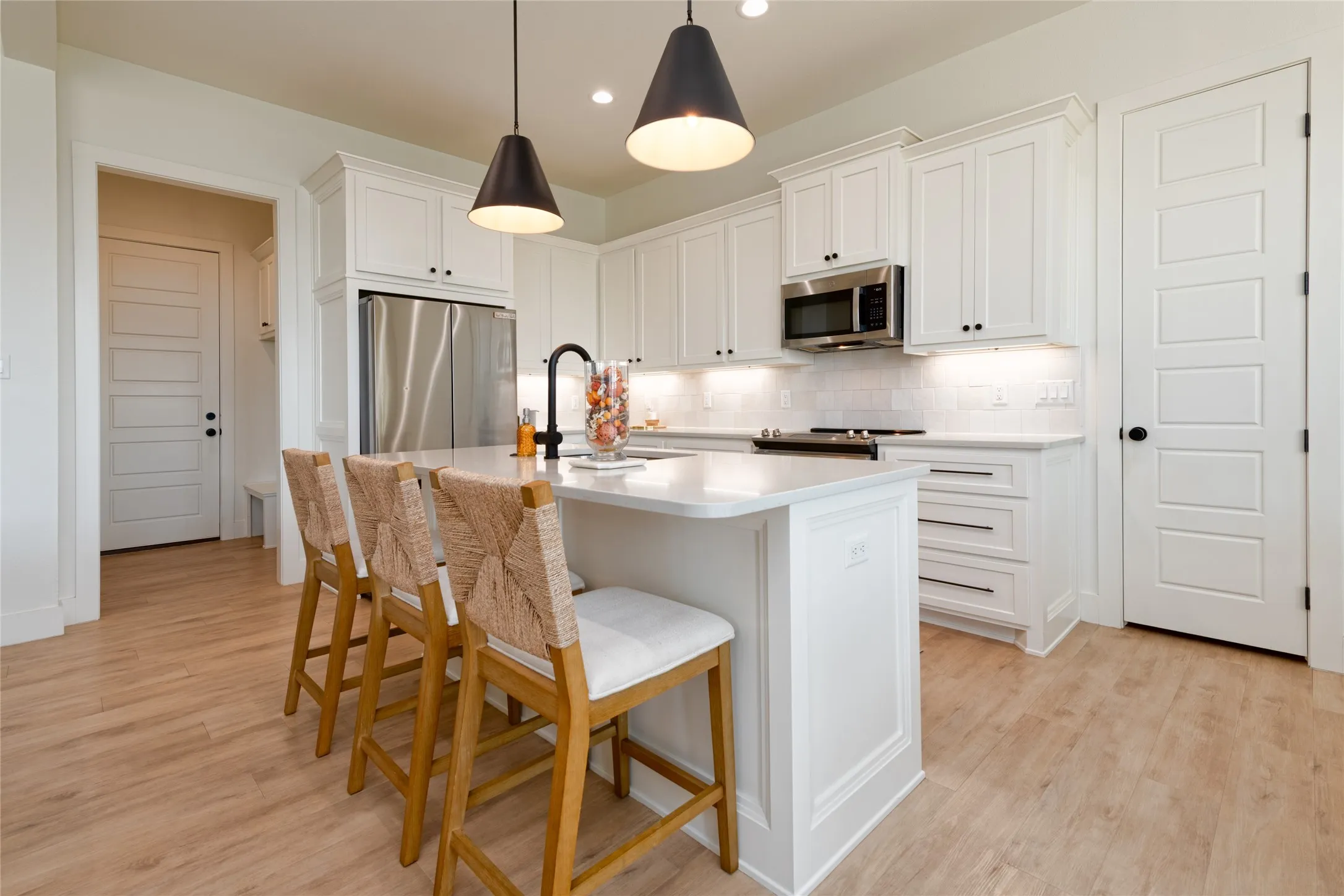 Single Family Residence For Sale in Taylor County , 317 Blackhawk Drive, Abilene, Texas 79602, 4 Bedroom, 2 Bathroom, 2 Garage spaces, 1,863 Sqft, built in 2023, mls#21400743, Real Estate Agent in Abilene, Homes For Sale in Taylor county, Homes For Sale in Abilene, Realtor in Abilene Texas, Real Estate Brokerage Independent Realty Texas, Luminita Cordes Realtor