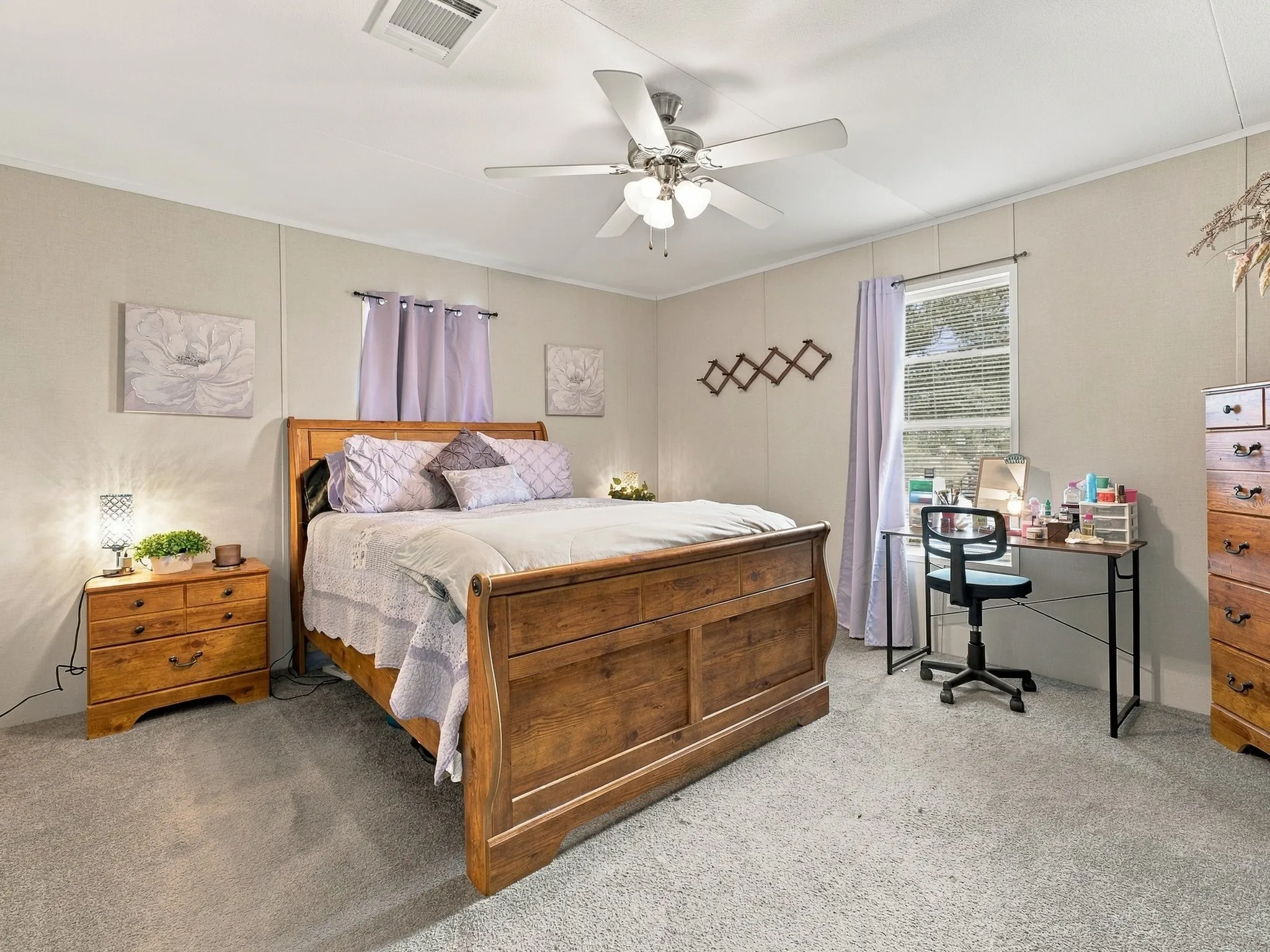 Manufactured Home For Sale in Wise County , 123 Dove Court, Runaway Bay, Texas 76426, 4 Bedroom, 2 Bathroom, 1 Garage spaces, 1,493 Sqft, built in 2024, mls#21398357, Real Estate Agent in Runaway Bay, Homes For Sale in Wise county, Homes For Sale in Runaway Bay, Realtor in Runaway Bay Texas, Real Estate Brokerage Independent Realty Texas, Luminita Cordes Realtor