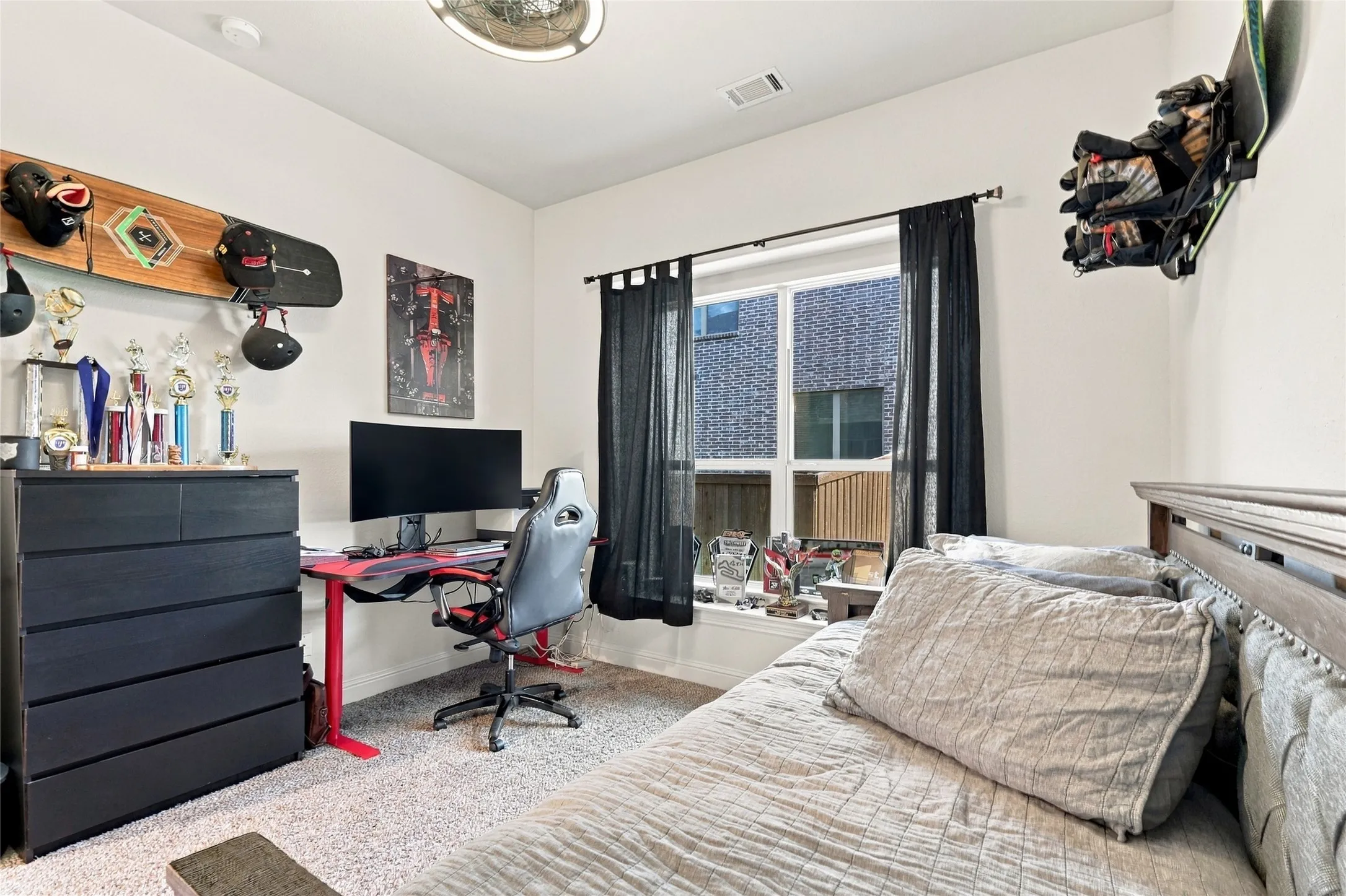 Single Family Residence For Sale in Collin County , 840 Waterview Drive, Prosper, Texas 75078, 4 Bedroom, 4 Bathroom, 3 Garage spaces, 3,843 Sqft, built in 2016, mls#21399130, Real Estate Agent in Prosper, Homes For Sale in Collin county, Homes For Sale in Prosper, Realtor in Prosper Texas, Real Estate Brokerage Independent Realty Texas, Luminita Cordes Realtor