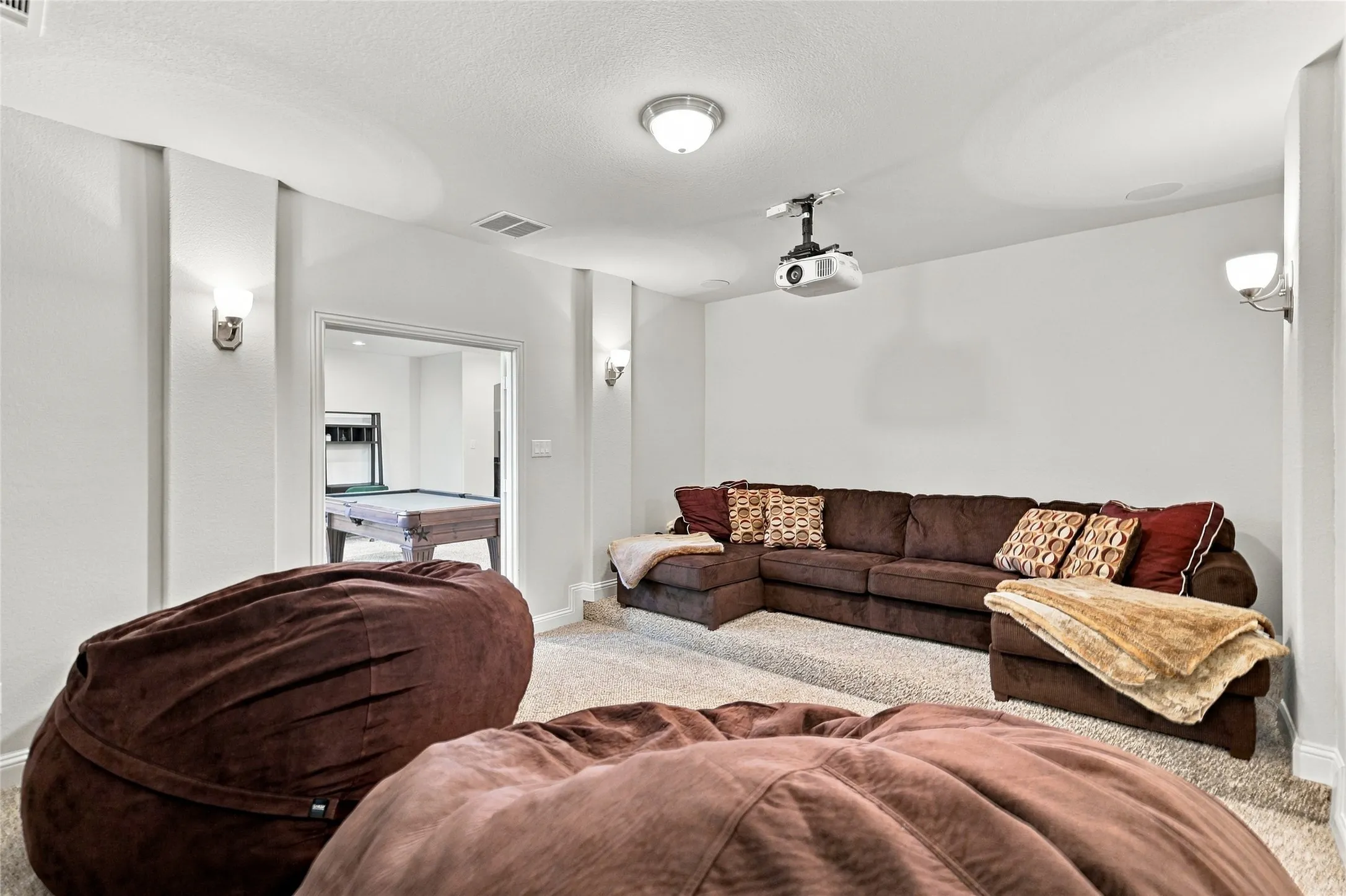 Single Family Residence For Sale in Collin County , 840 Waterview Drive, Prosper, Texas 75078, 4 Bedroom, 4 Bathroom, 3 Garage spaces, 3,843 Sqft, built in 2016, mls#21399130, Real Estate Agent in Prosper, Homes For Sale in Collin county, Homes For Sale in Prosper, Realtor in Prosper Texas, Real Estate Brokerage Independent Realty Texas, Luminita Cordes Realtor
