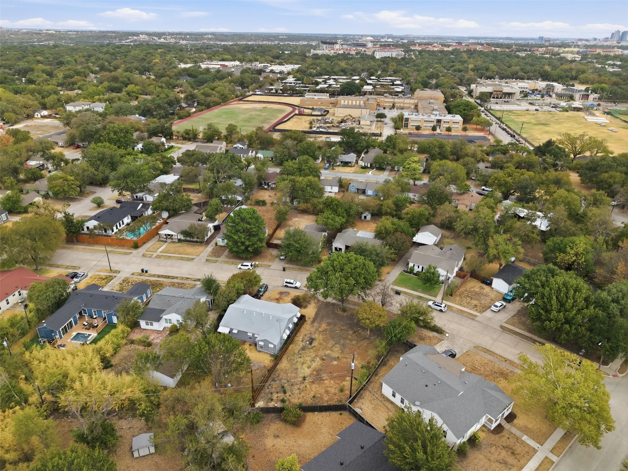 Improved Land For Sale in Tarrant County , 3413 Cloer Drive, Fort Worth, Texas 76109, 0, 0, Garage spaces, 0 Sqft, built in 1949, mls#21400908, Real Estate Agent in Fort Worth, Homes For Sale in Tarrant county, Homes For Sale in Fort Worth, Realtor in Fort Worth Texas, Real Estate Brokerage Independent Realty Texas, Luminita Cordes Realtor