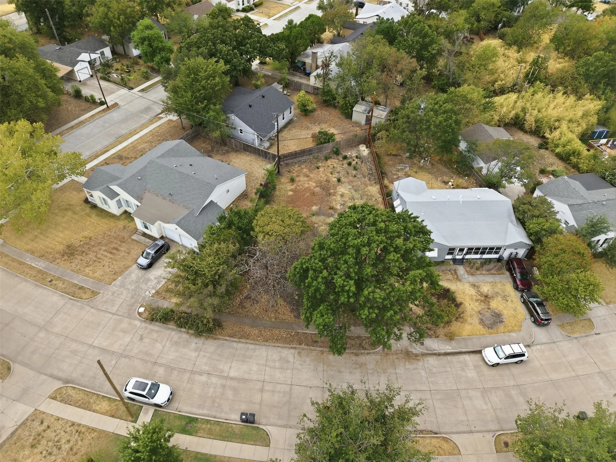 Improved Land For Sale in Tarrant County , 3413 Cloer Drive, Fort Worth, Texas 76109, 0, 0, Garage spaces, 0 Sqft, built in 1949, mls#21400908, Real Estate Agent in Fort Worth, Homes For Sale in Tarrant county, Homes For Sale in Fort Worth, Realtor in Fort Worth Texas, Real Estate Brokerage Independent Realty Texas, Luminita Cordes Realtor
