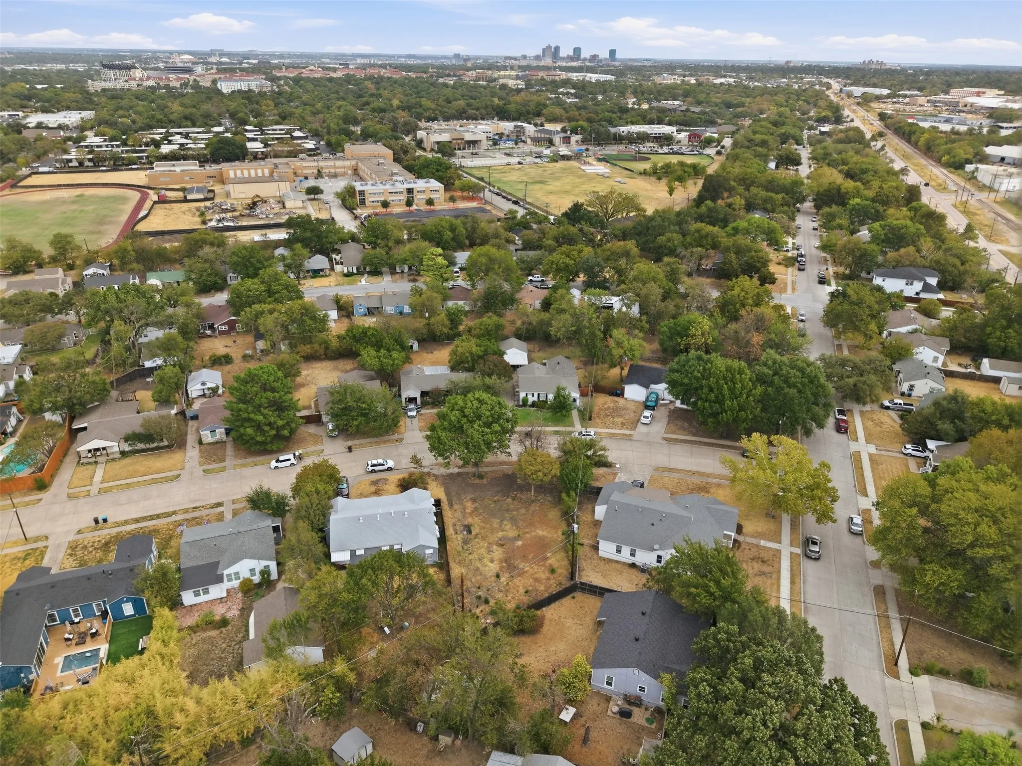 Improved Land For Sale in Tarrant County , 3413 Cloer Drive, Fort Worth, Texas 76109, 0, 0, Garage spaces, 0 Sqft, built in 1949, mls#21400908, Real Estate Agent in Fort Worth, Homes For Sale in Tarrant county, Homes For Sale in Fort Worth, Realtor in Fort Worth Texas, Real Estate Brokerage Independent Realty Texas, Luminita Cordes Realtor
