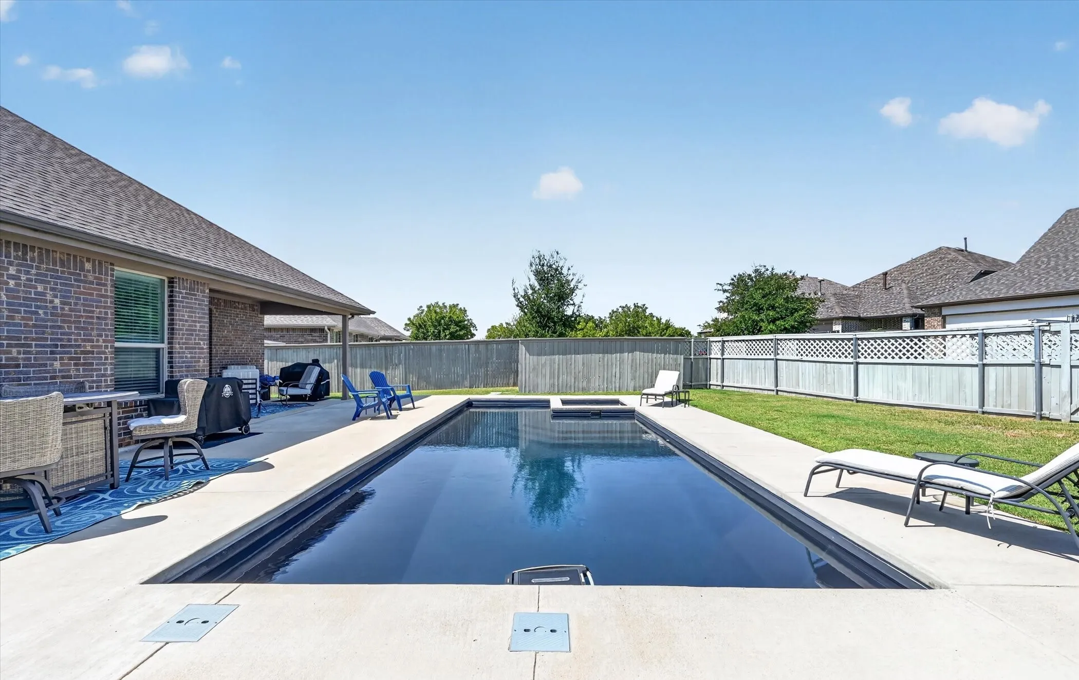Single Family Residence For Sale in Denton County , 2620 Little Wonder Lane, Northlake, Texas 76247, 3 Bedroom, 2 Bathroom, 2 Garage spaces, 2,209 Sqft, built in 2020, mls#21393263, Real Estate Agent in Northlake, Homes For Sale in Denton county, Homes For Sale in Northlake, Realtor in Northlake Texas, Real Estate Brokerage Independent Realty Texas, Luminita Cordes Realtor