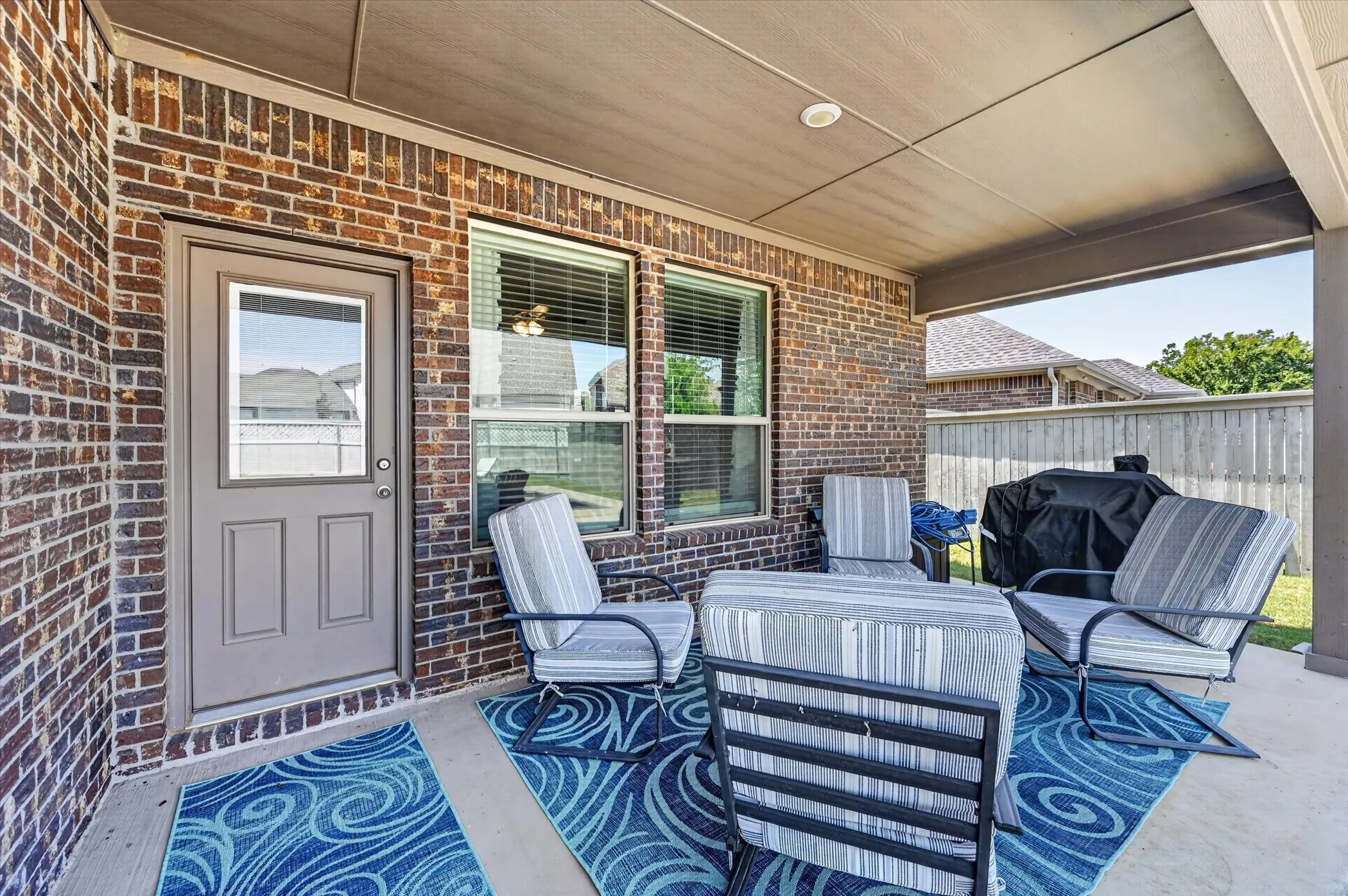 Single Family Residence For Sale in Denton County , 2620 Little Wonder Lane, Northlake, Texas 76247, 3 Bedroom, 2 Bathroom, 2 Garage spaces, 2,209 Sqft, built in 2020, mls#21393263, Real Estate Agent in Northlake, Homes For Sale in Denton county, Homes For Sale in Northlake, Realtor in Northlake Texas, Real Estate Brokerage Independent Realty Texas, Luminita Cordes Realtor