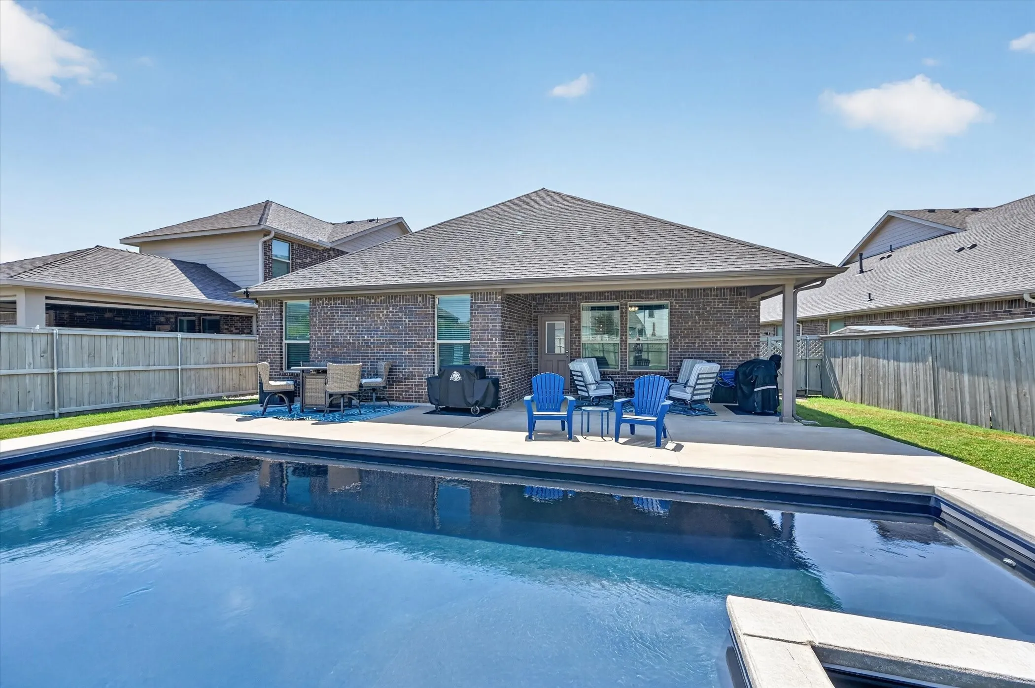 Single Family Residence For Sale in Denton County , 2620 Little Wonder Lane, Northlake, Texas 76247, 3 Bedroom, 2 Bathroom, 2 Garage spaces, 2,209 Sqft, built in 2020, mls#21393263, Real Estate Agent in Northlake, Homes For Sale in Denton county, Homes For Sale in Northlake, Realtor in Northlake Texas, Real Estate Brokerage Independent Realty Texas, Luminita Cordes Realtor