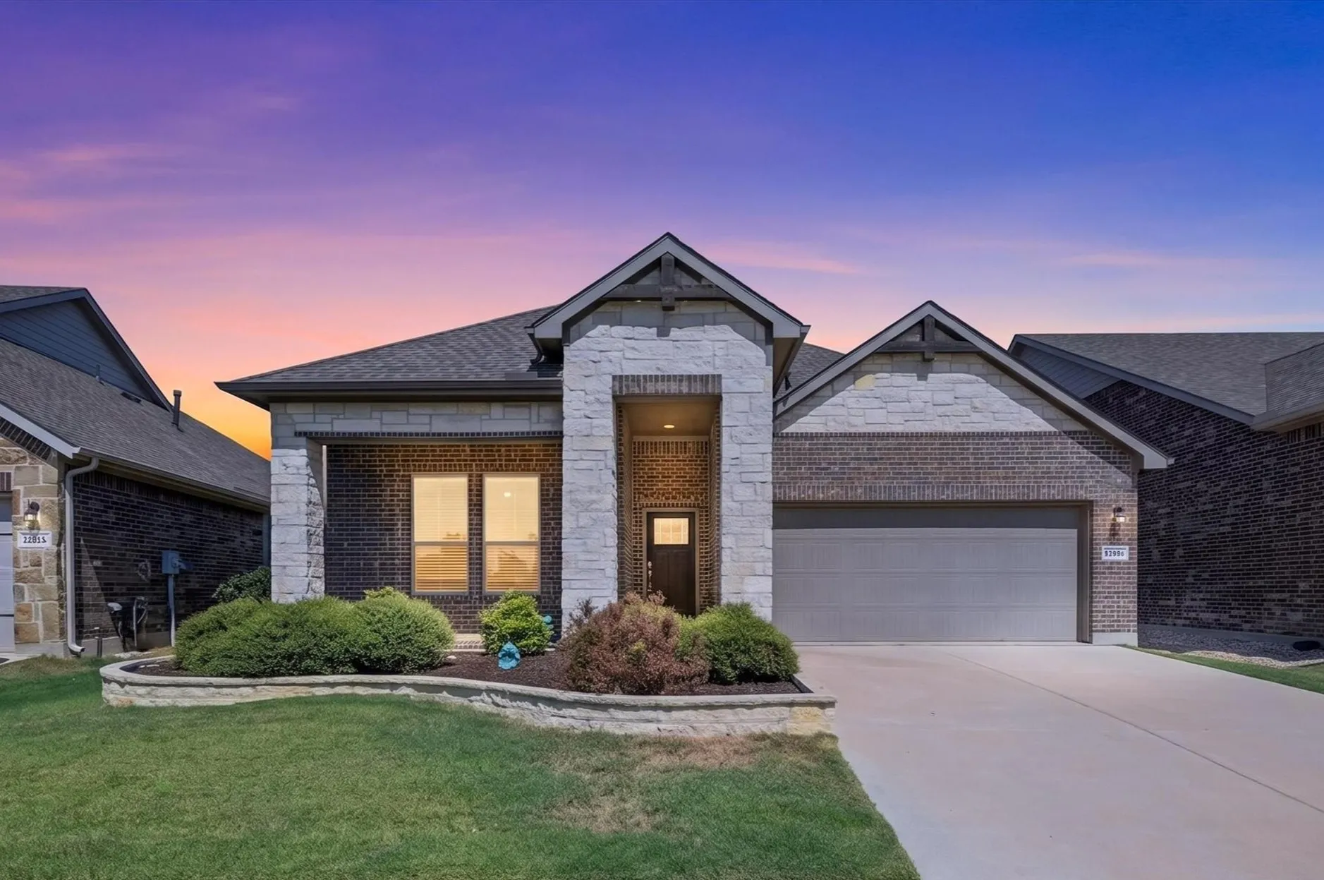 Single Family Residence For Sale in Denton County , 2620 Little Wonder Lane, Northlake, Texas 76247, 3 Bedroom, 2 Bathroom, 2 Garage spaces, 2,209 Sqft, built in 2020, mls#21393263, Real Estate Agent in Northlake, Homes For Sale in Denton county, Homes For Sale in Northlake, Realtor in Northlake Texas, Real Estate Brokerage Independent Realty Texas, Luminita Cordes Realtor