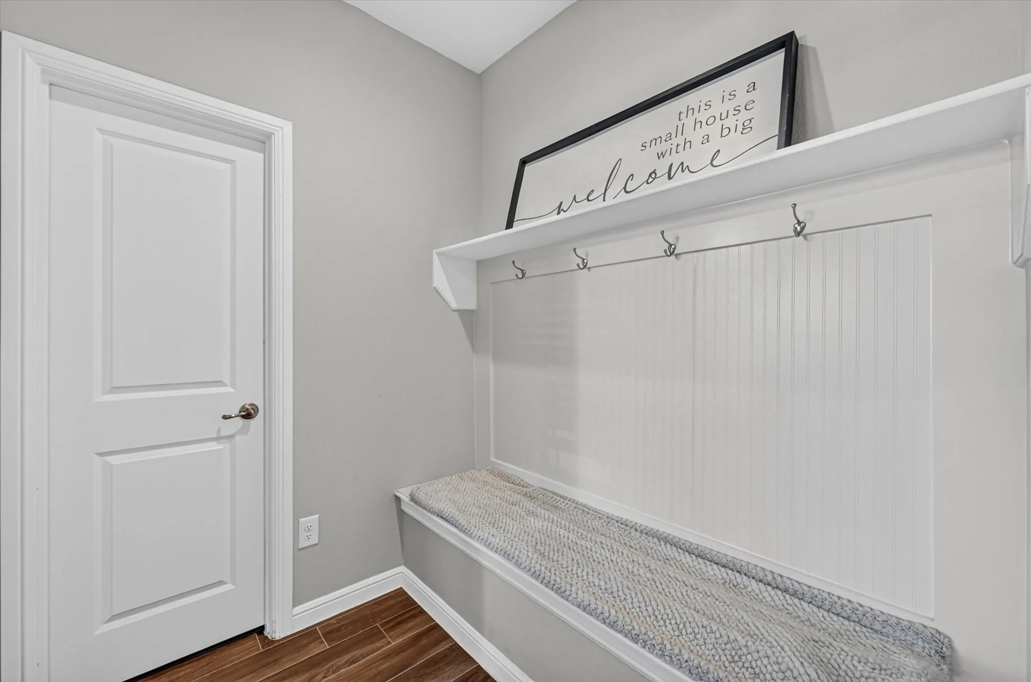 Single Family Residence For Sale in Denton County , 2620 Little Wonder Lane, Northlake, Texas 76247, 3 Bedroom, 2 Bathroom, 2 Garage spaces, 2,209 Sqft, built in 2020, mls#21393263, Real Estate Agent in Northlake, Homes For Sale in Denton county, Homes For Sale in Northlake, Realtor in Northlake Texas, Real Estate Brokerage Independent Realty Texas, Luminita Cordes Realtor