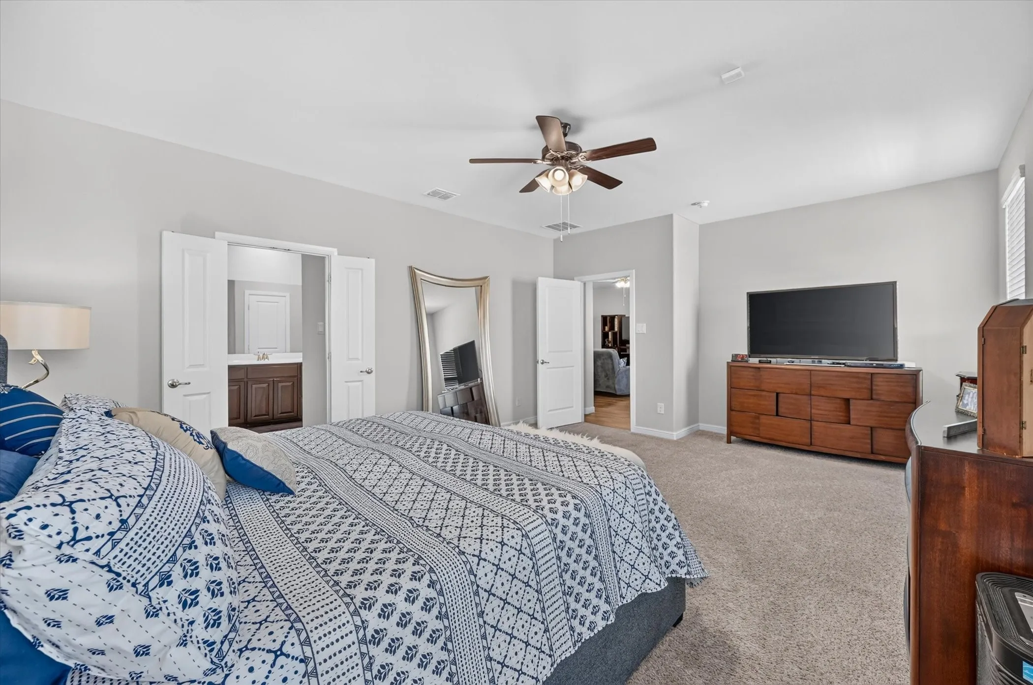 Single Family Residence For Sale in Denton County , 2620 Little Wonder Lane, Northlake, Texas 76247, 3 Bedroom, 2 Bathroom, 2 Garage spaces, 2,209 Sqft, built in 2020, mls#21393263, Real Estate Agent in Northlake, Homes For Sale in Denton county, Homes For Sale in Northlake, Realtor in Northlake Texas, Real Estate Brokerage Independent Realty Texas, Luminita Cordes Realtor