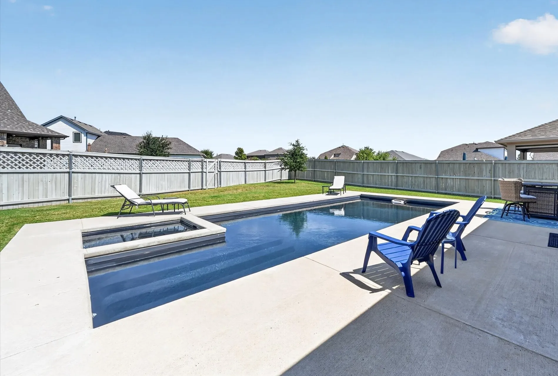 Single Family Residence For Sale in Denton County , 2620 Little Wonder Lane, Northlake, Texas 76247, 3 Bedroom, 2 Bathroom, 2 Garage spaces, 2,209 Sqft, built in 2020, mls#21393263, Real Estate Agent in Northlake, Homes For Sale in Denton county, Homes For Sale in Northlake, Realtor in Northlake Texas, Real Estate Brokerage Independent Realty Texas, Luminita Cordes Realtor