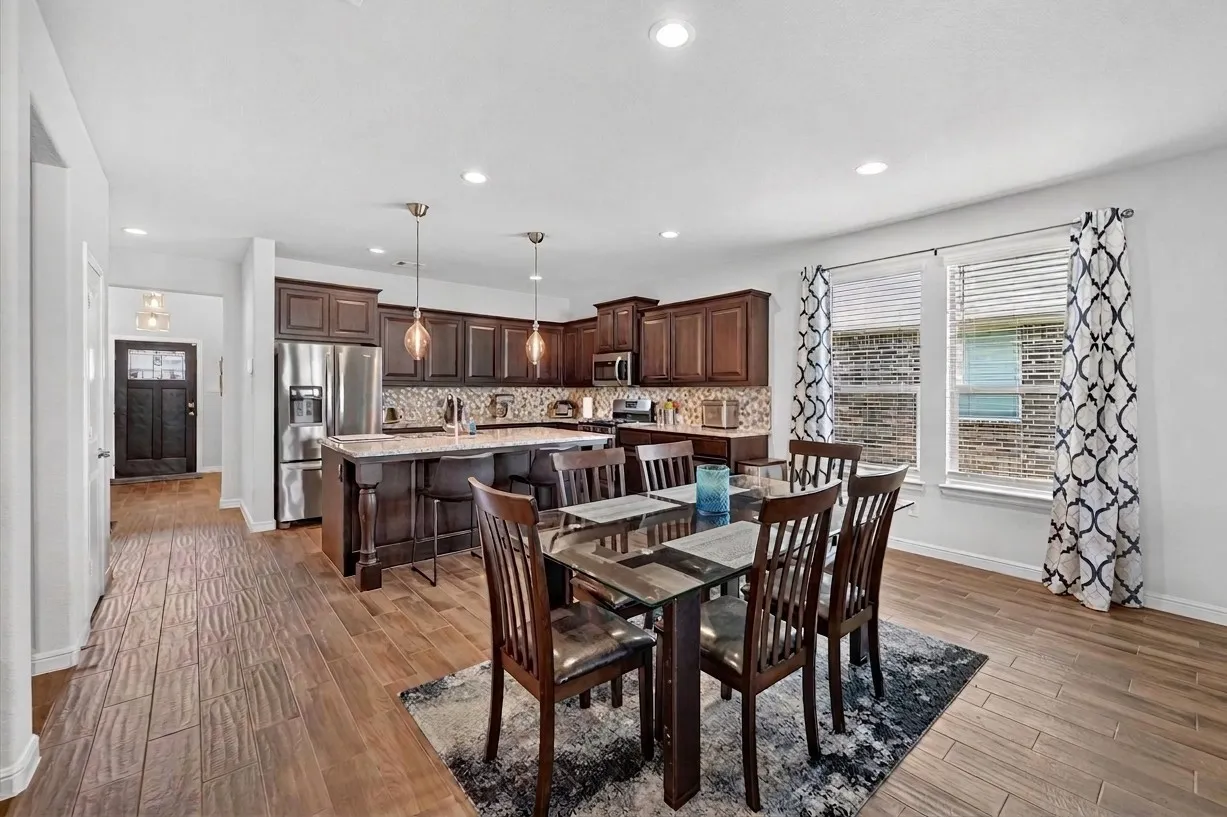 Single Family Residence For Sale in Denton County , 2620 Little Wonder Lane, Northlake, Texas 76247, 3 Bedroom, 2 Bathroom, 2 Garage spaces, 2,209 Sqft, built in 2020, mls#21393263, Real Estate Agent in Northlake, Homes For Sale in Denton county, Homes For Sale in Northlake, Realtor in Northlake Texas, Real Estate Brokerage Independent Realty Texas, Luminita Cordes Realtor
